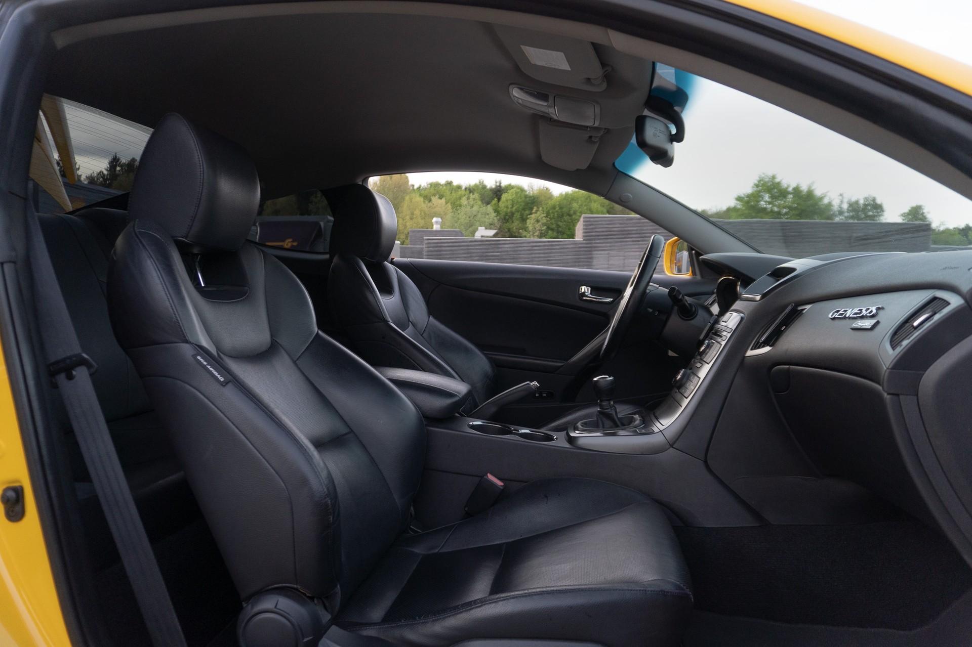 HYUNDAI Genesis 2.0 Turbo-image-11