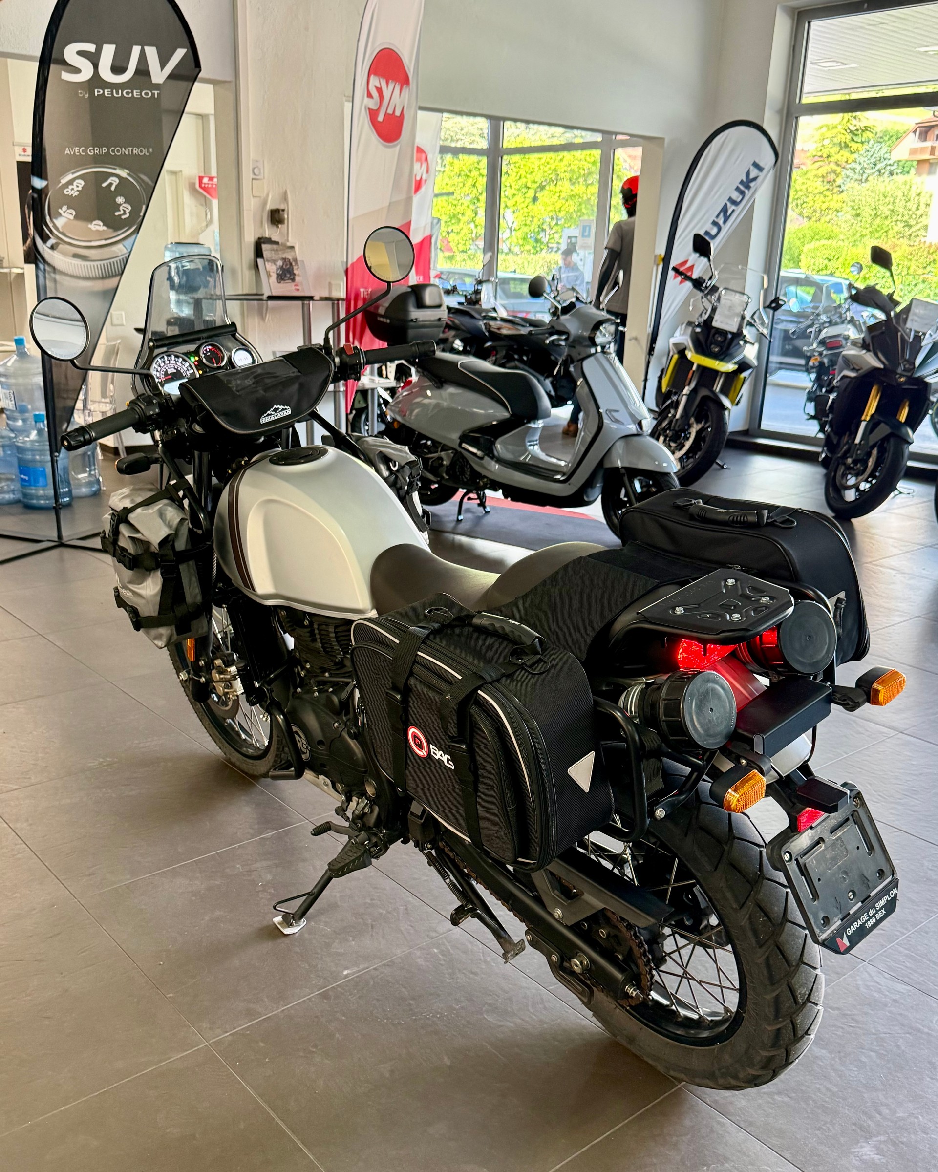 ROYAL ENFIELD Himalayan-image-4