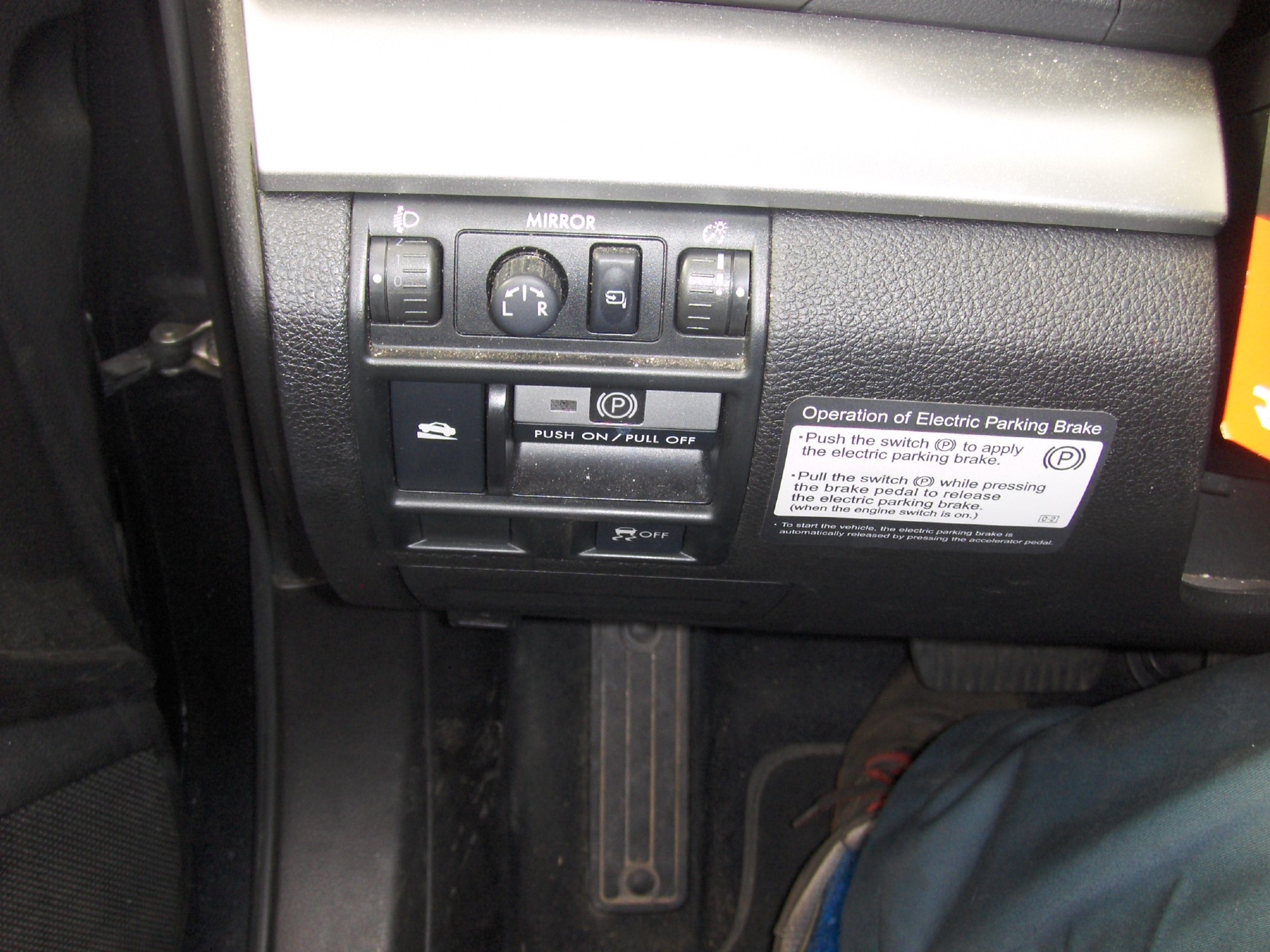SUBARU Legacy 2.0i Swiss AWD Lineartronic-image-8