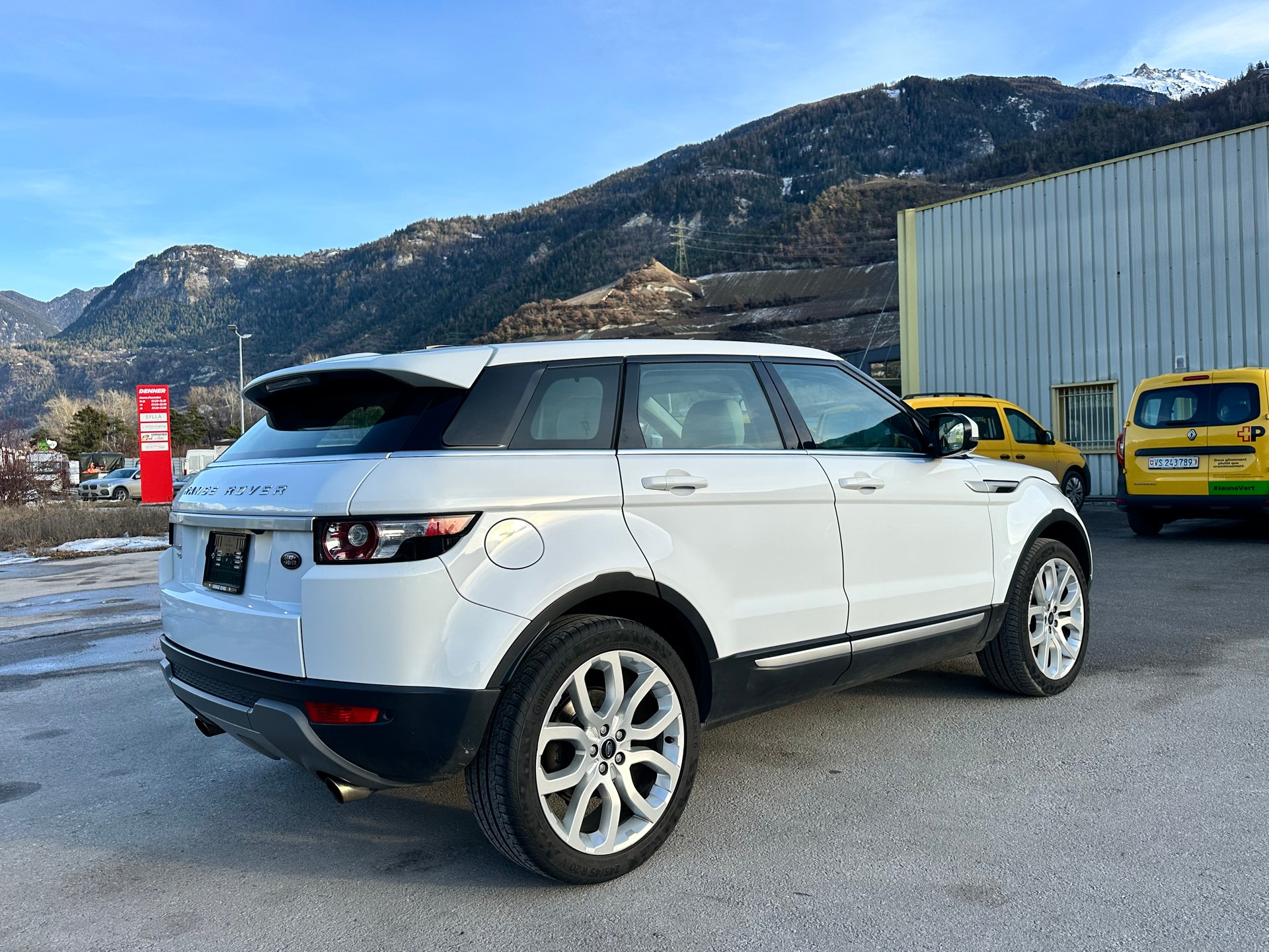 LAND ROVER Range Rover Evoque 2.0 Si4 Prestige AT6-image-3