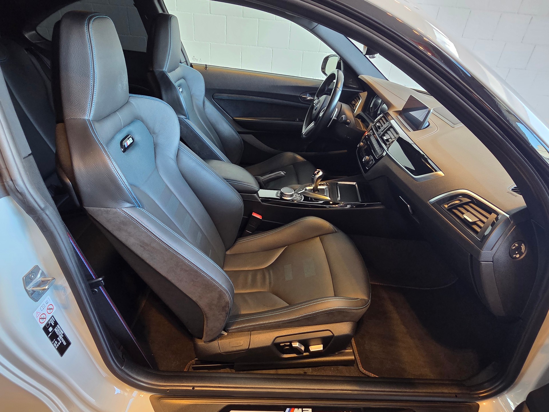 BMW M2 Competition-image-17