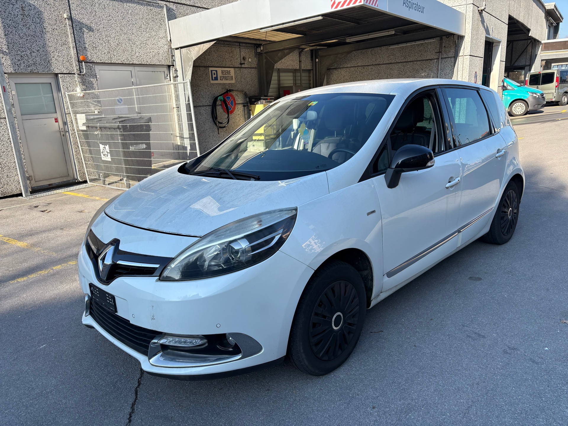 RENAULT Scénic 1.2 16V Turbo Bose