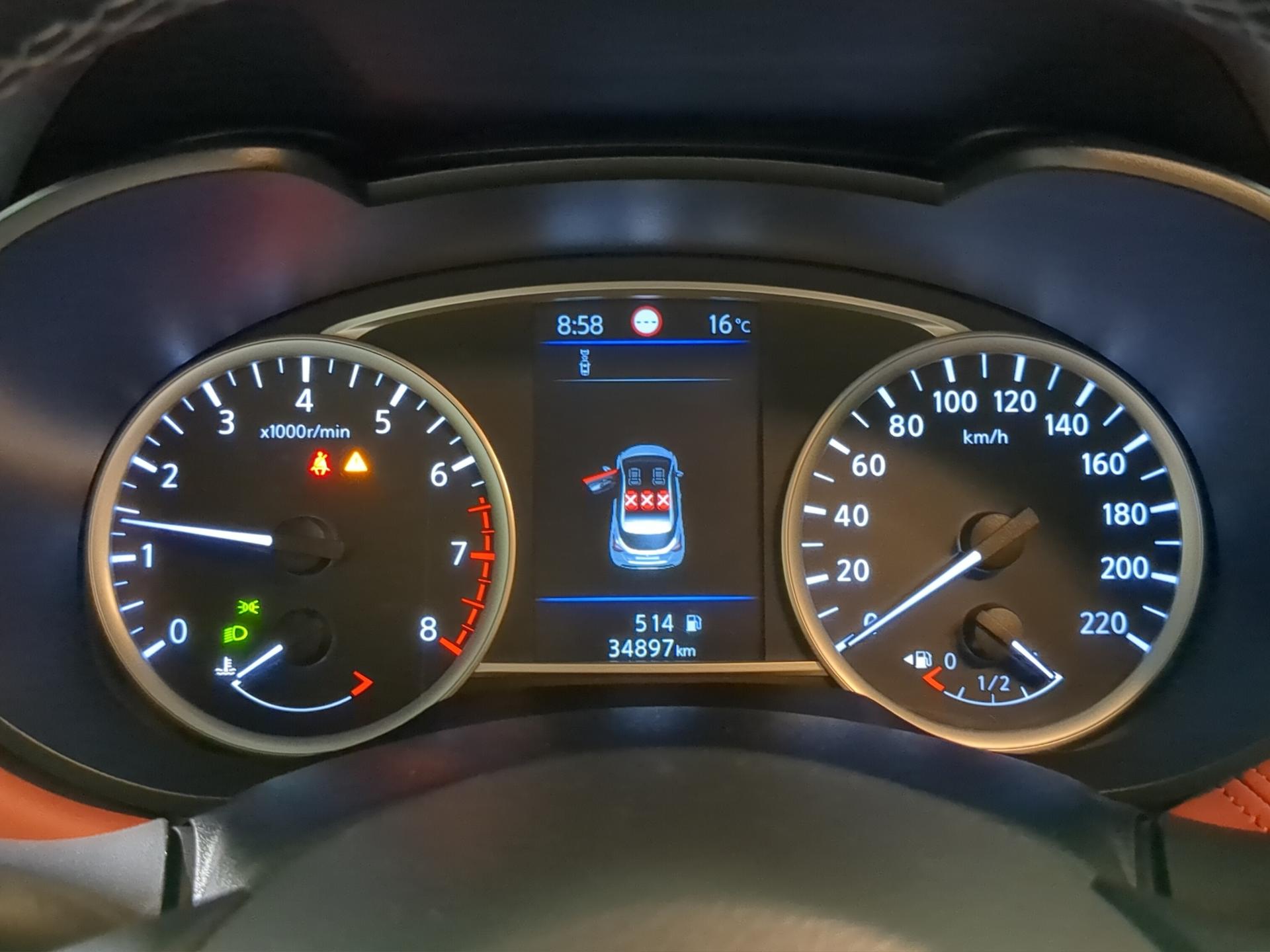 NISSAN Micra IG-T n-design-image-10