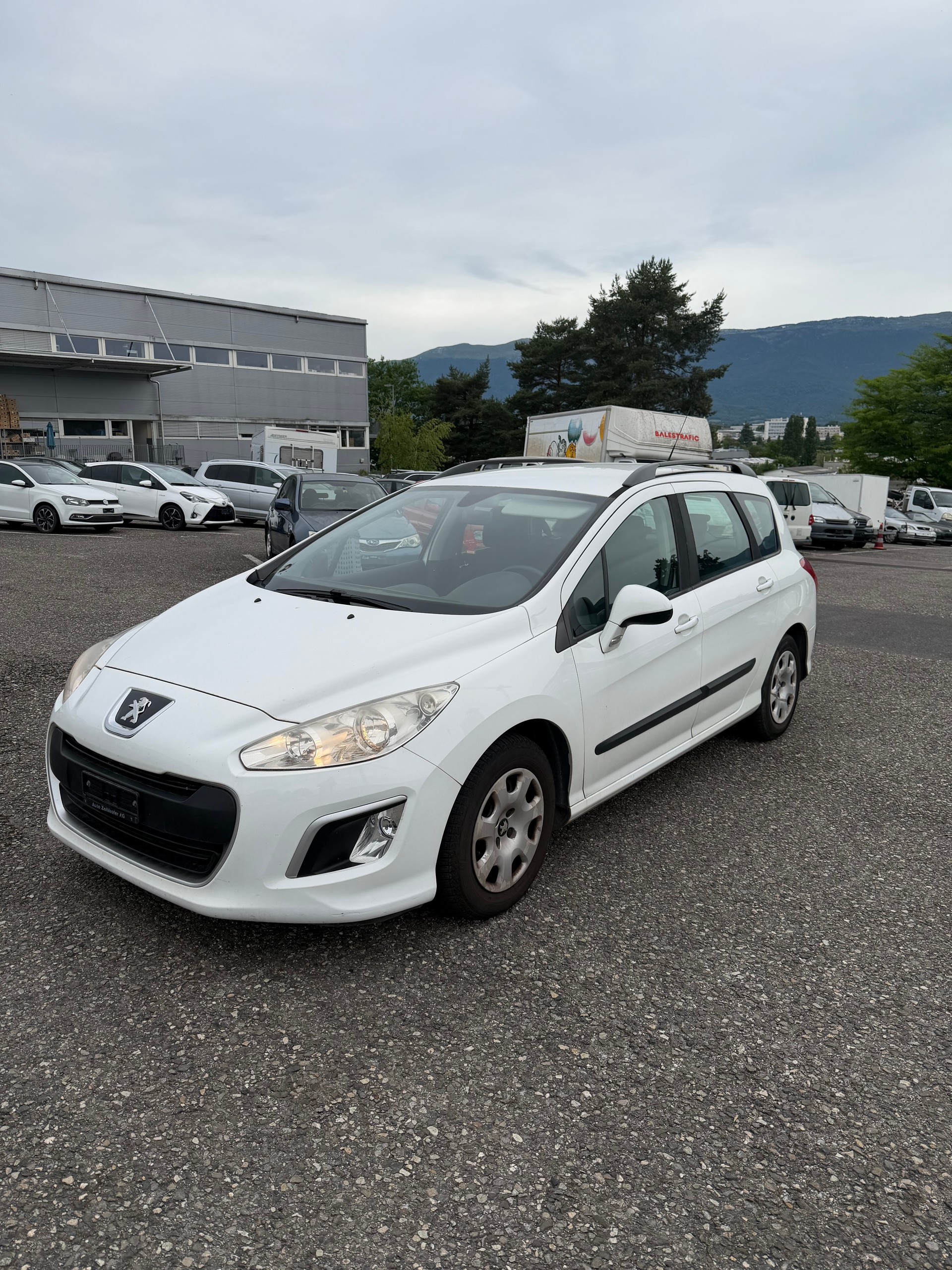 PEUGEOT 308 SW 1.6 HDI Business EGS6 - Export