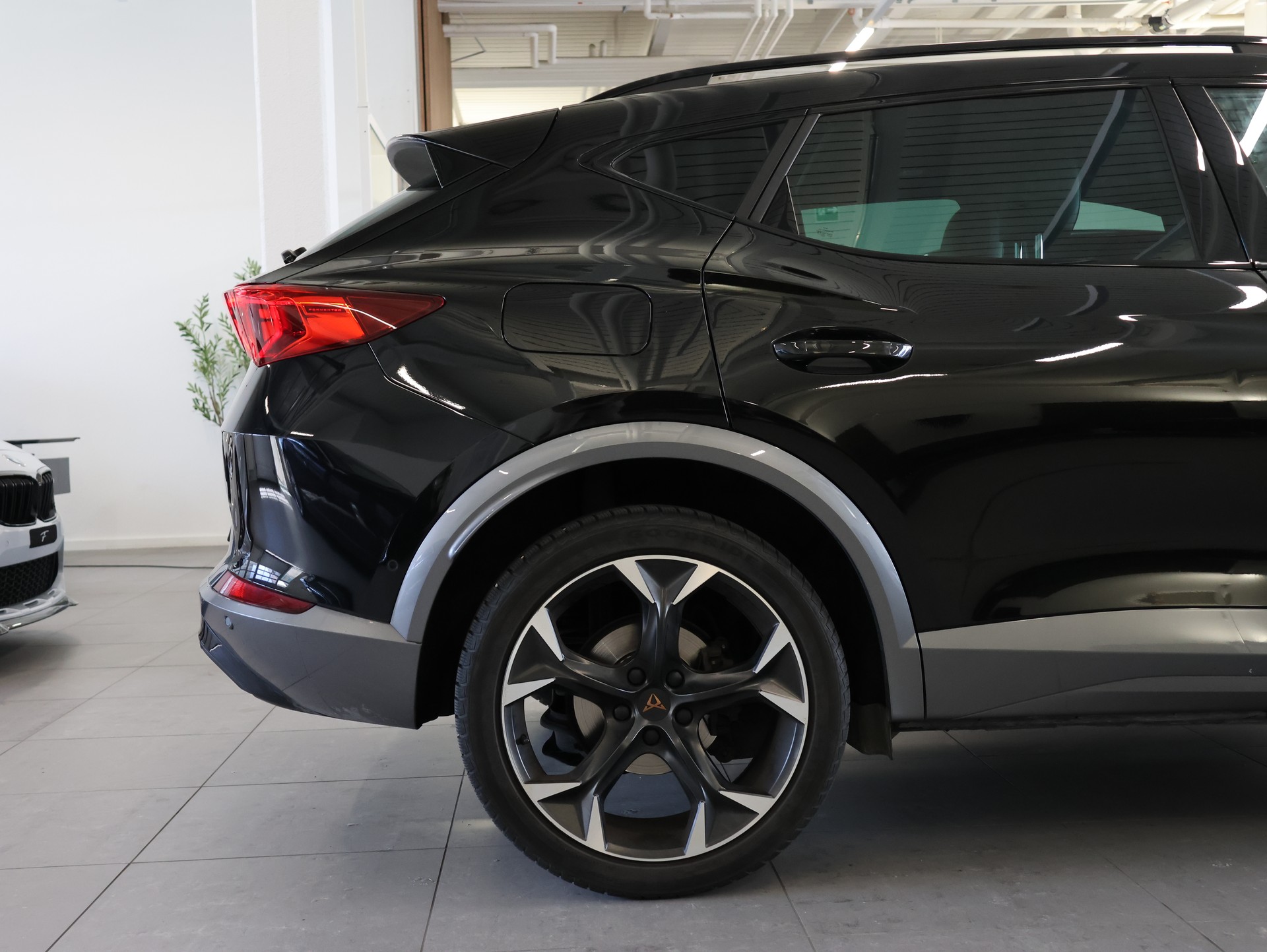 CUPRA CUPRA Formentor 1.5 TSI DSG *Sitzheizung* *Panorama* *Carplay*-image-13