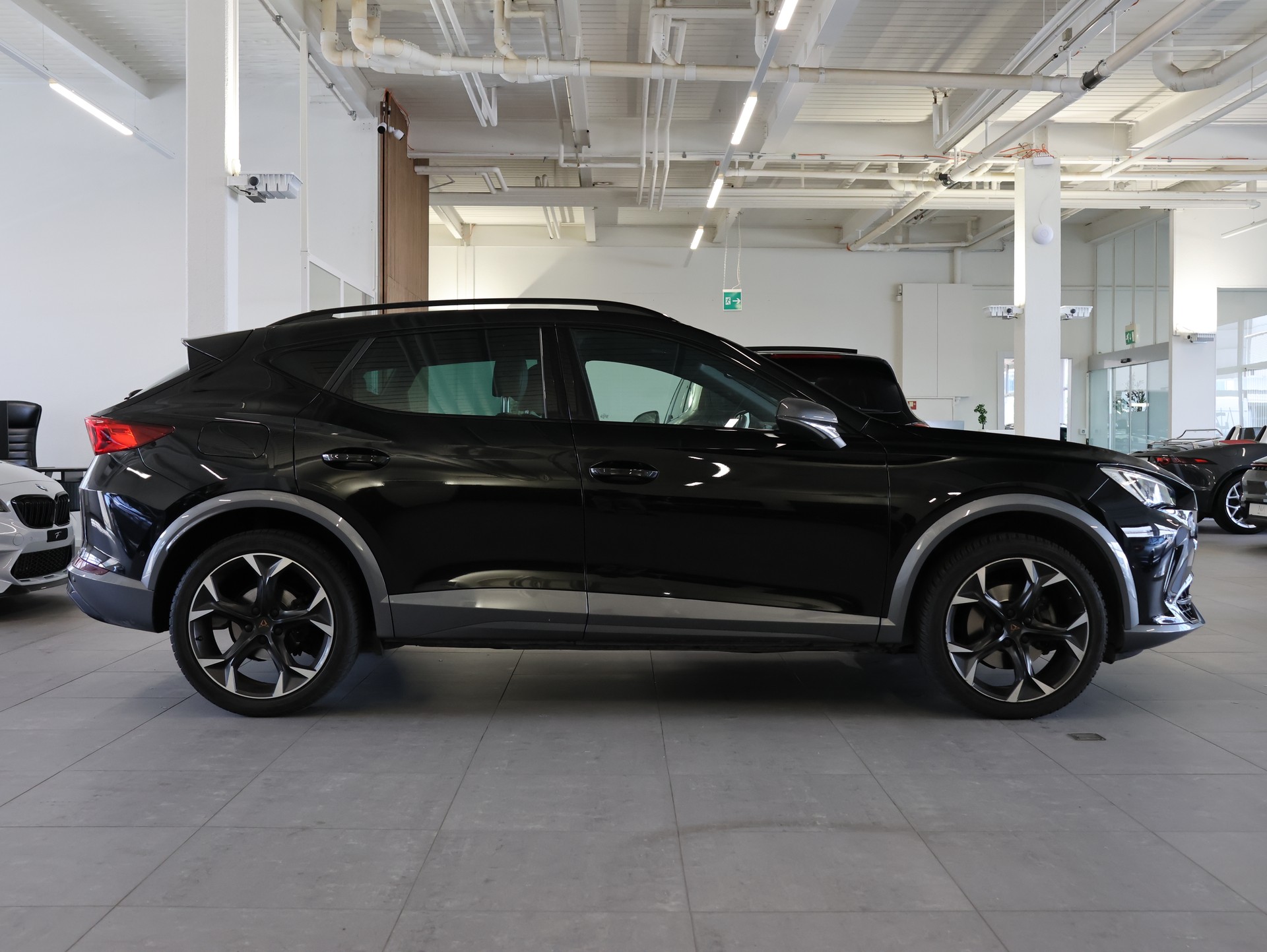 CUPRA CUPRA Formentor 1.5 TSI DSG *Sitzheizung* *Panorama* *Carplay*-image-6