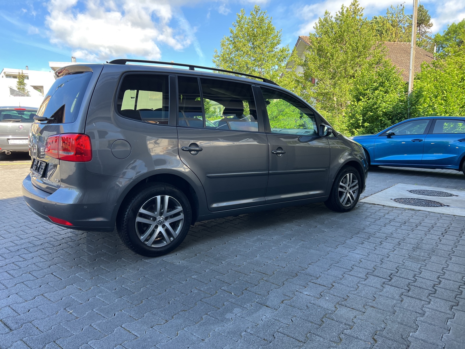 VW Touran 1.4 TSI Comfortline-showroom-element-3