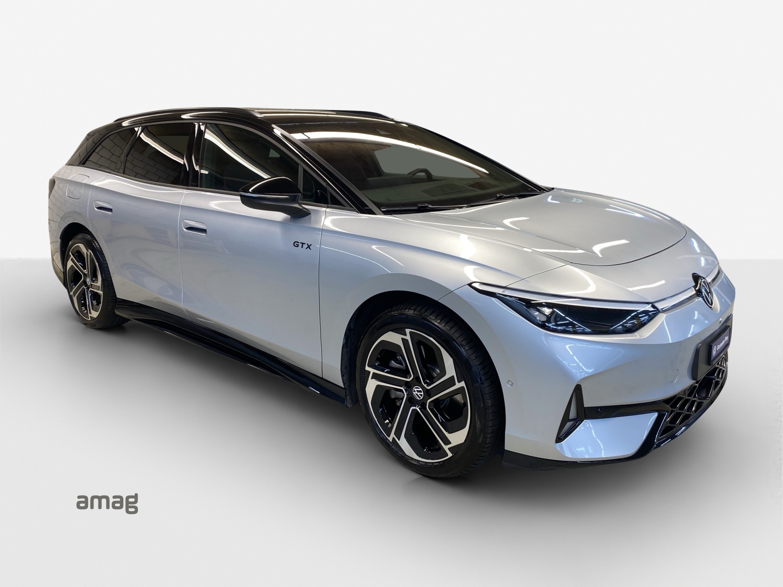 VW ID.7 Tourer GTX 86 kWh GTX United 4 Motion-image-5