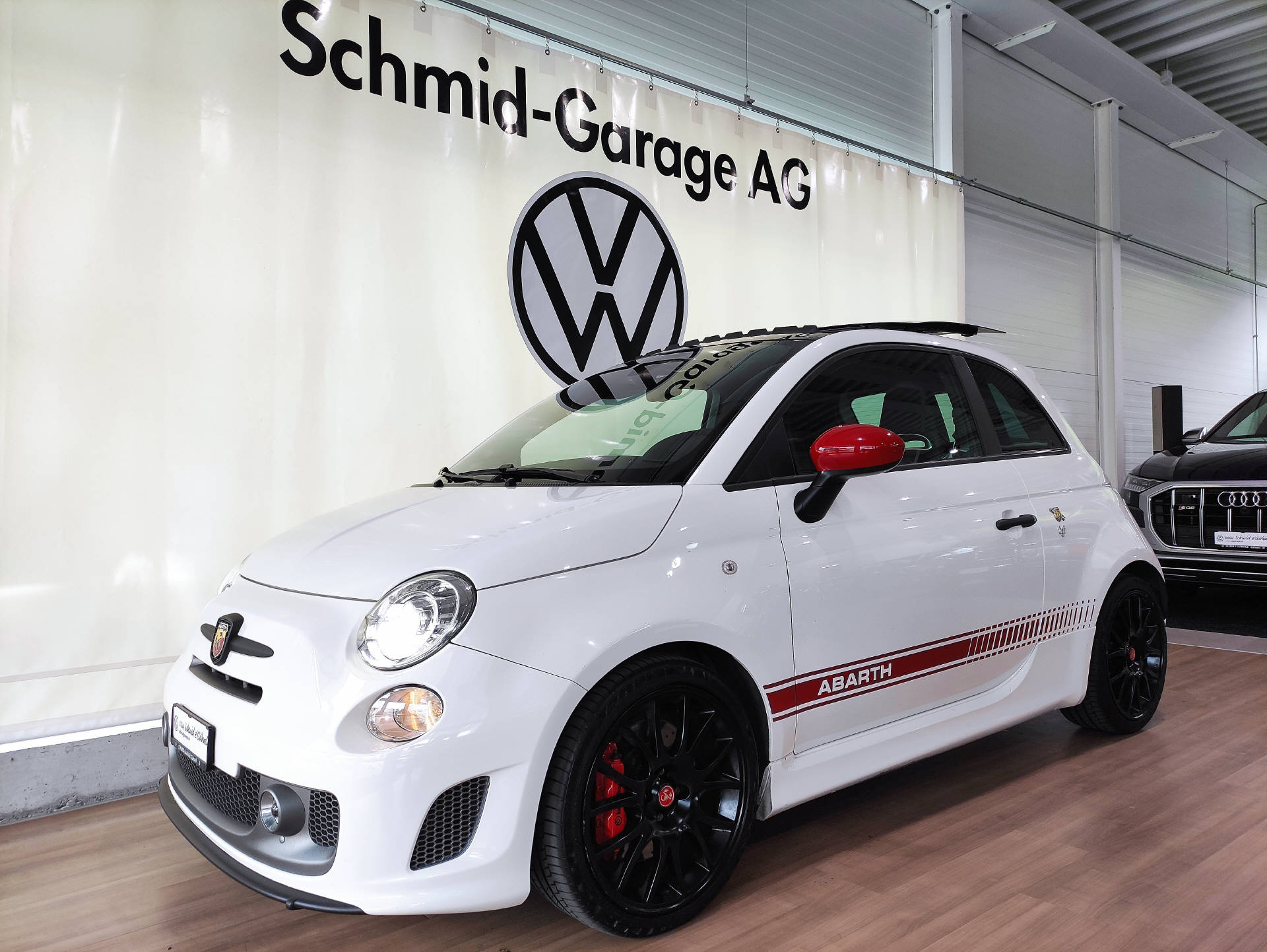 FIAT 595 Abarth 1.4 T-Jet 180 Competizione-showroom-element-1