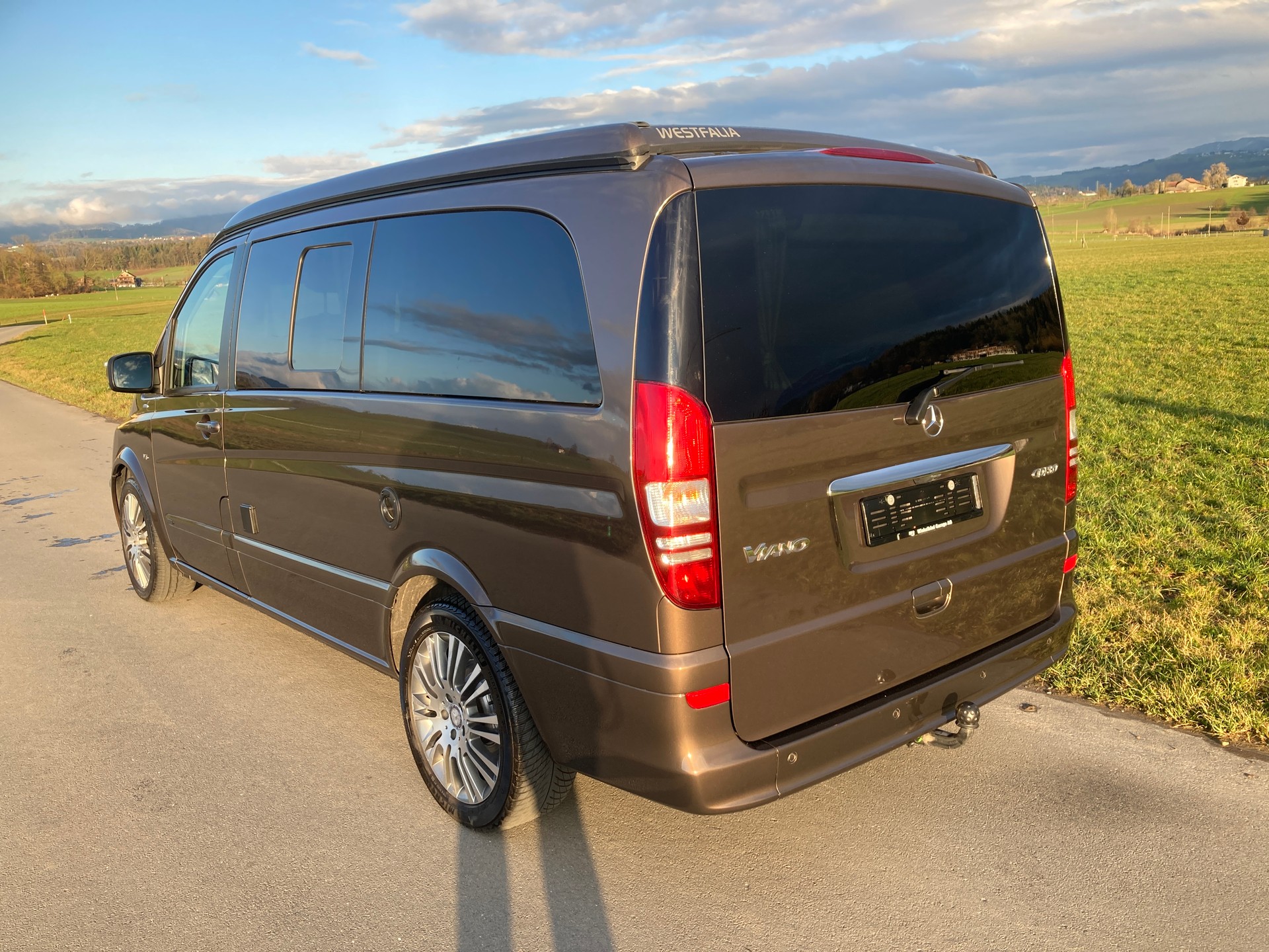 MERCEDES-BENZ Viano 3.0 CDI Blue Efficiency Marco Polo A-image-3