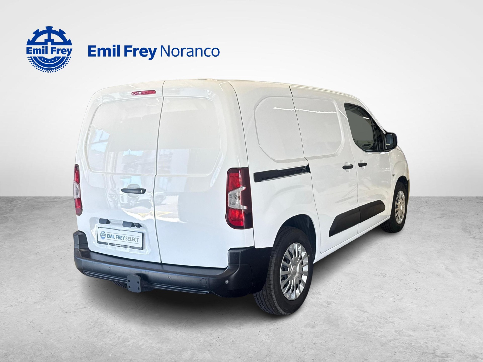 TOYOTA PROACE CITY Van L1 50KWh Active-image-5