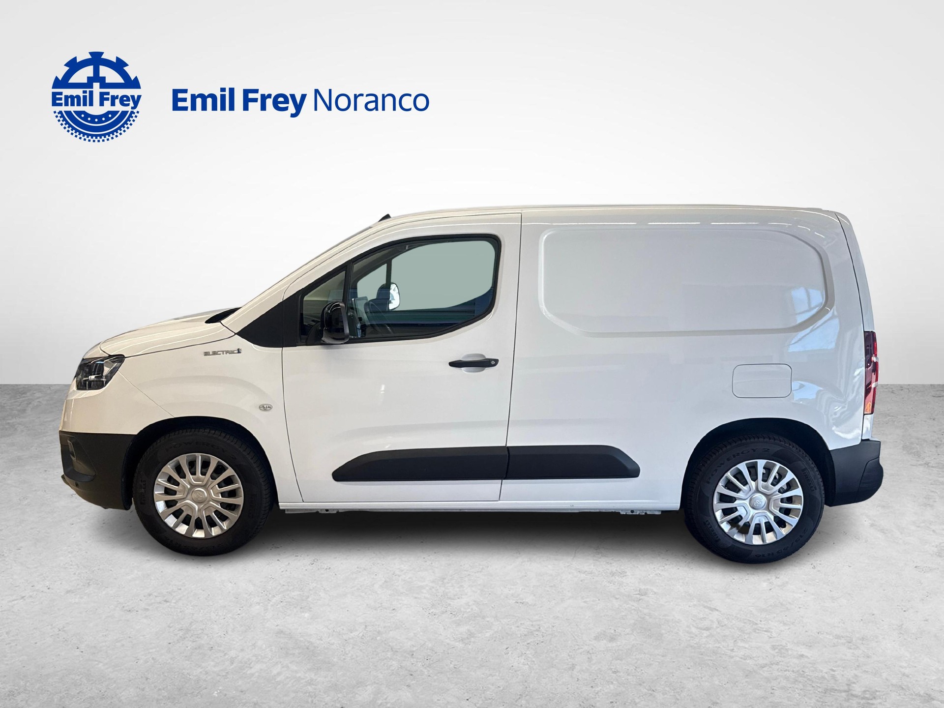 TOYOTA PROACE CITY Van L1 50KWh Active-showroom-element-2
