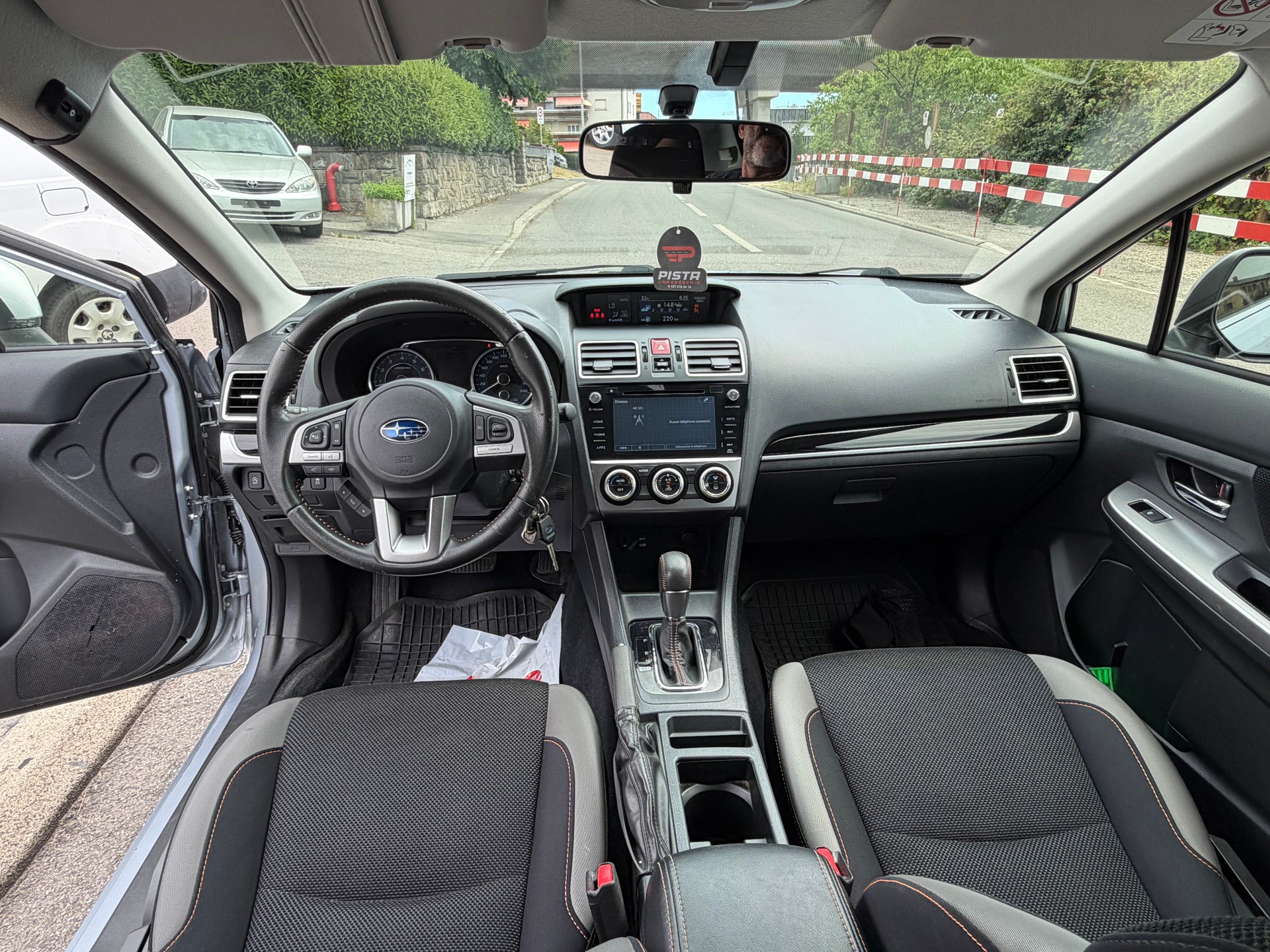 SUBARU XV 1.6 Swiss Two AWD CVT-image-15