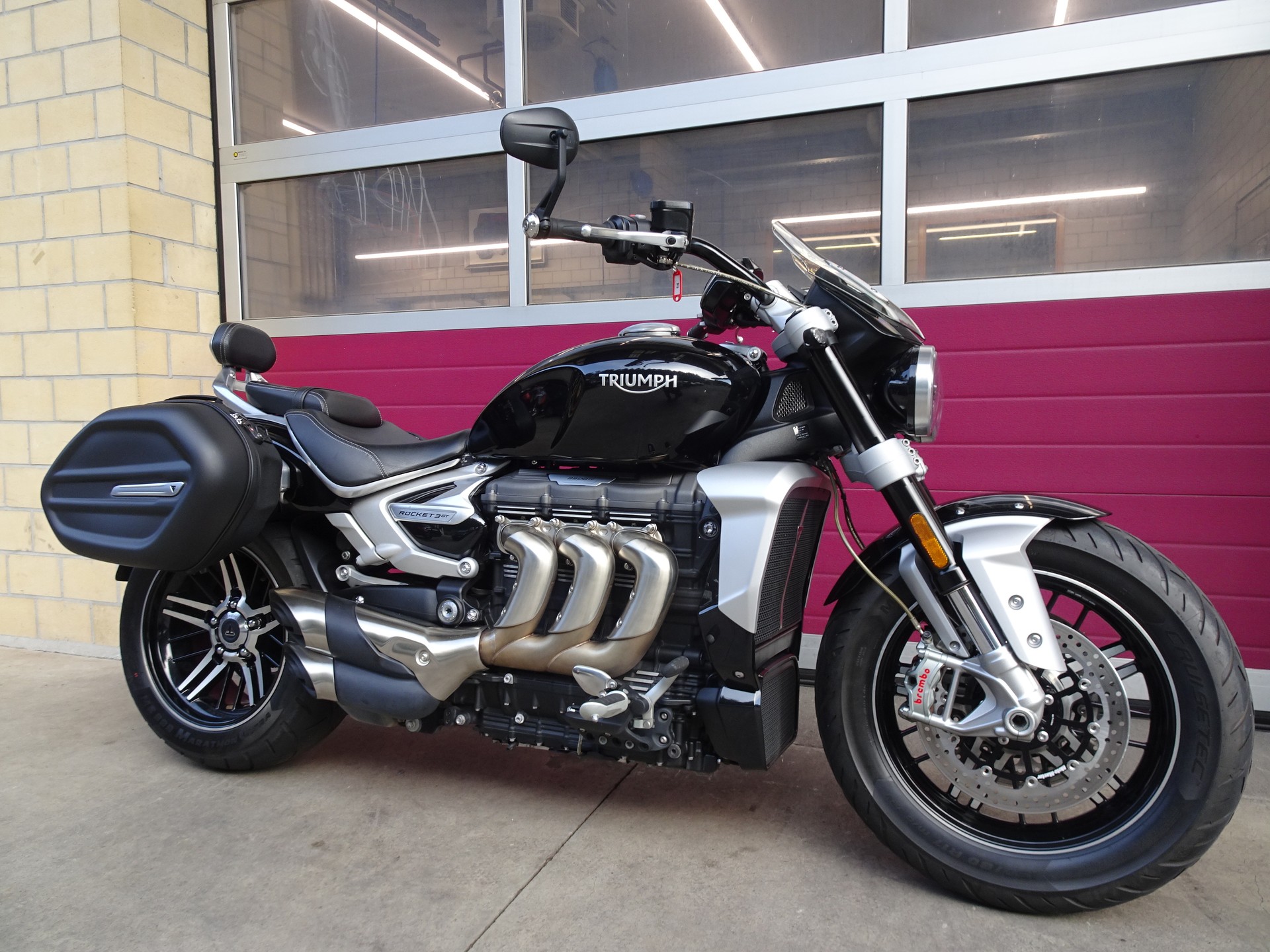 TRIUMPH Rocket 3 GT-image-10