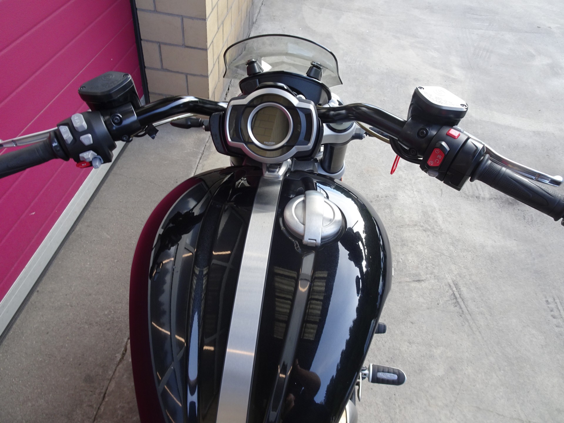 TRIUMPH Rocket 3 GT-image-5