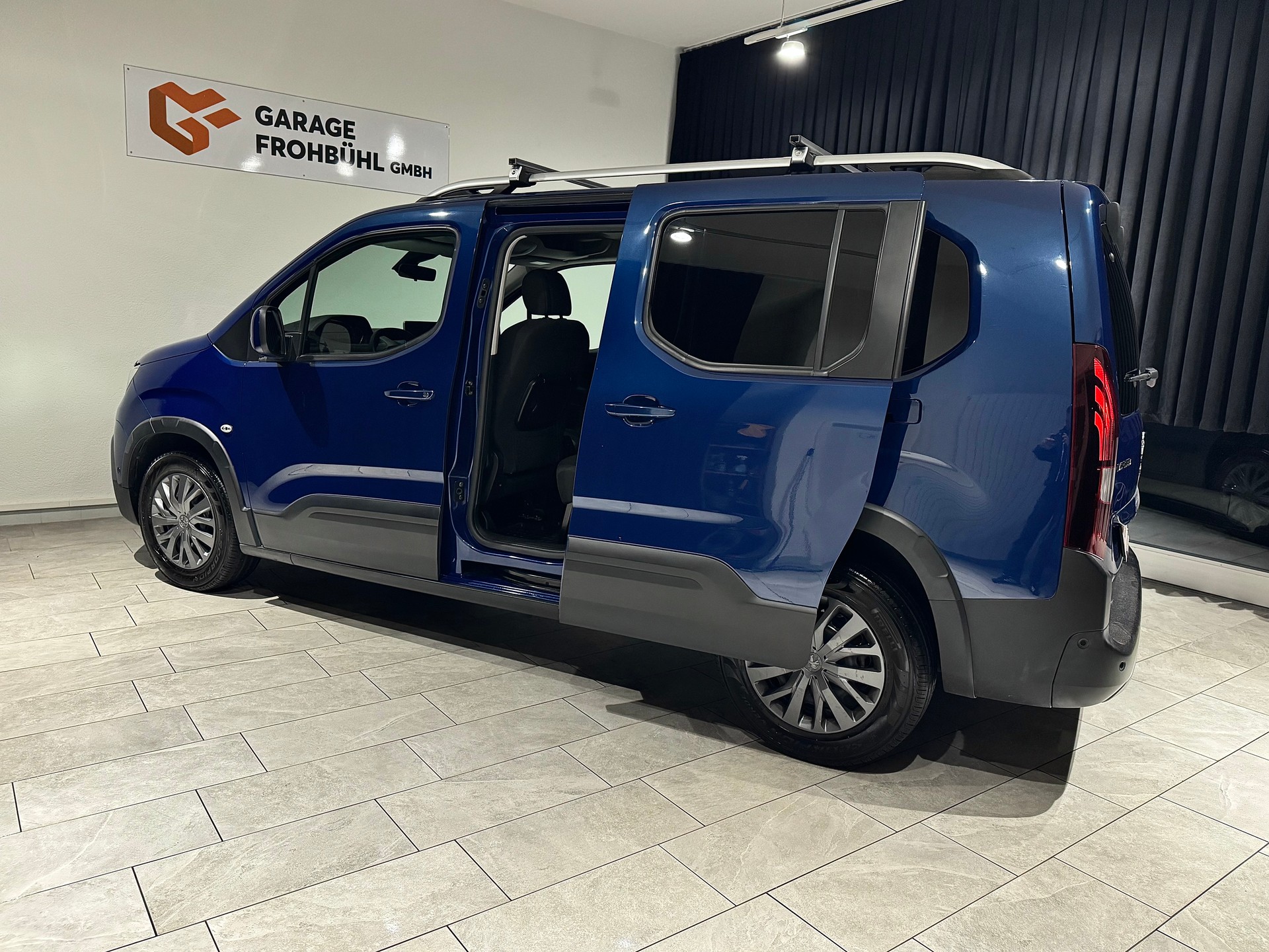 PEUGEOT Rifter Long 1.5 BlueHDi 7PL Allure | 1.Hand | AHK 1250Kg |-image-6