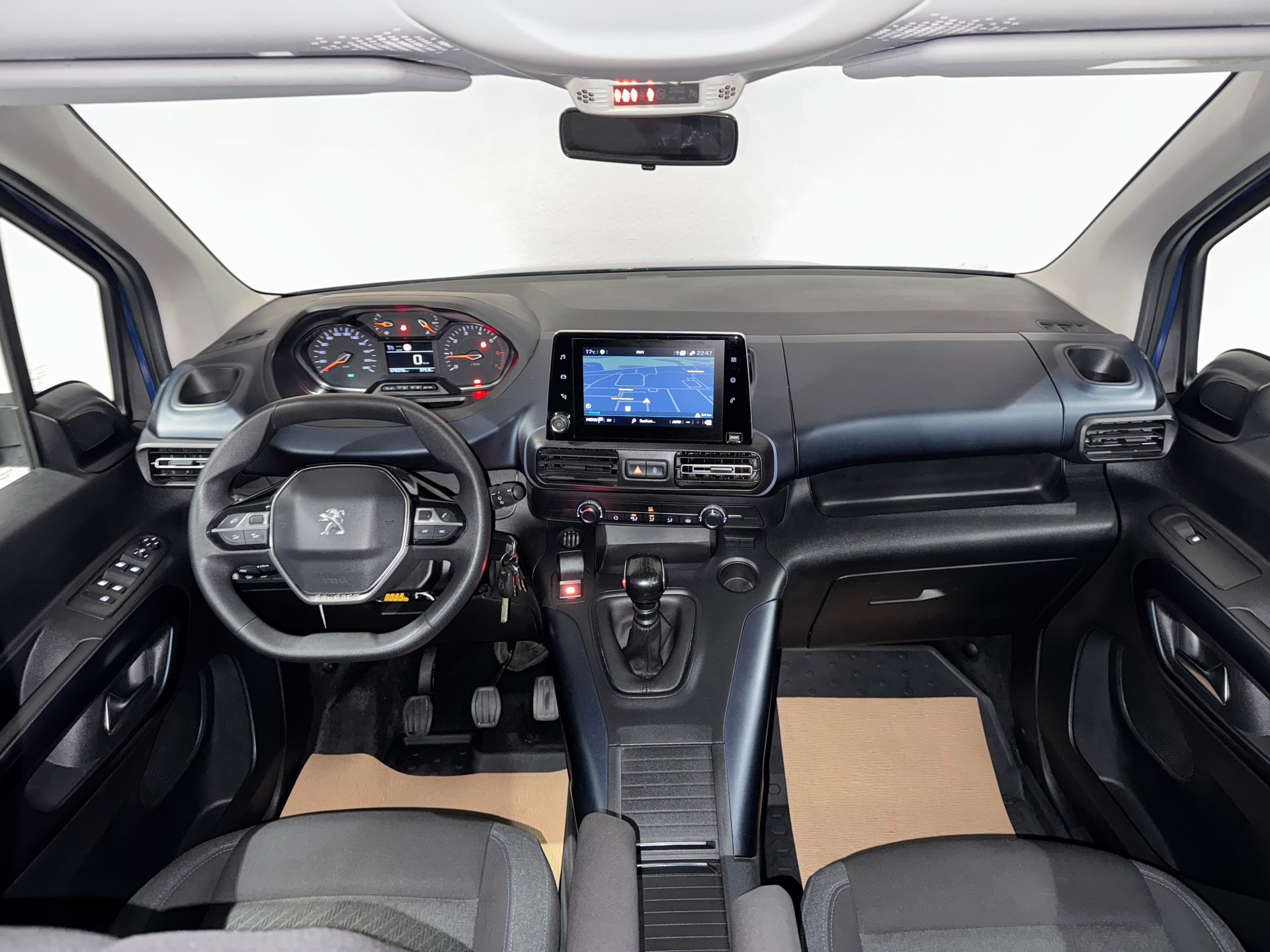PEUGEOT Rifter Long 1.5 BlueHDi 7PL Allure | 1.Hand | AHK 1250Kg |-image-11