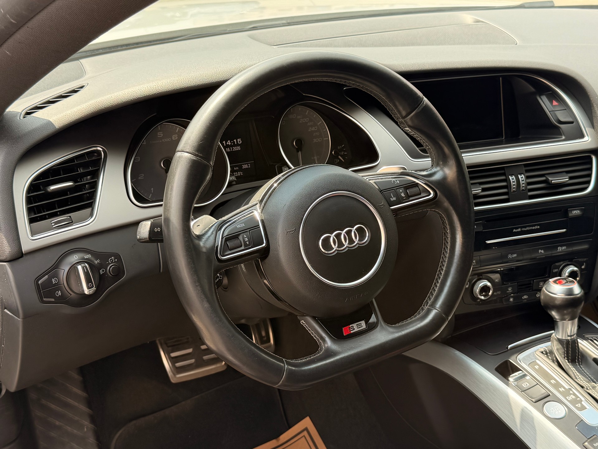 AUDI S5 Sportback 3.0 TFSI quattro S-tronic S-Line-image-16