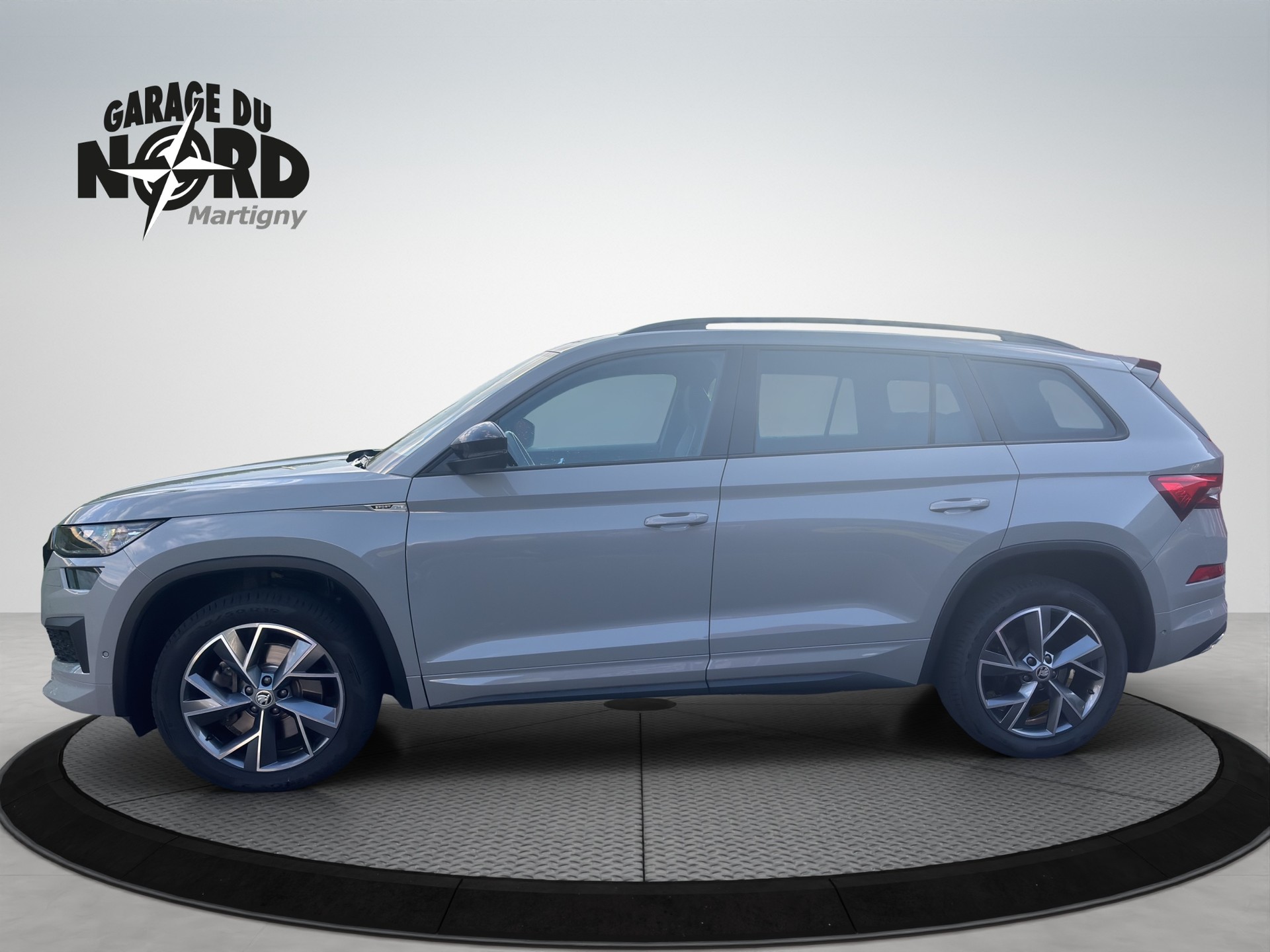 SKODA Kodiaq 2.0 TSI 4x4 SportLine-showroom-element-2