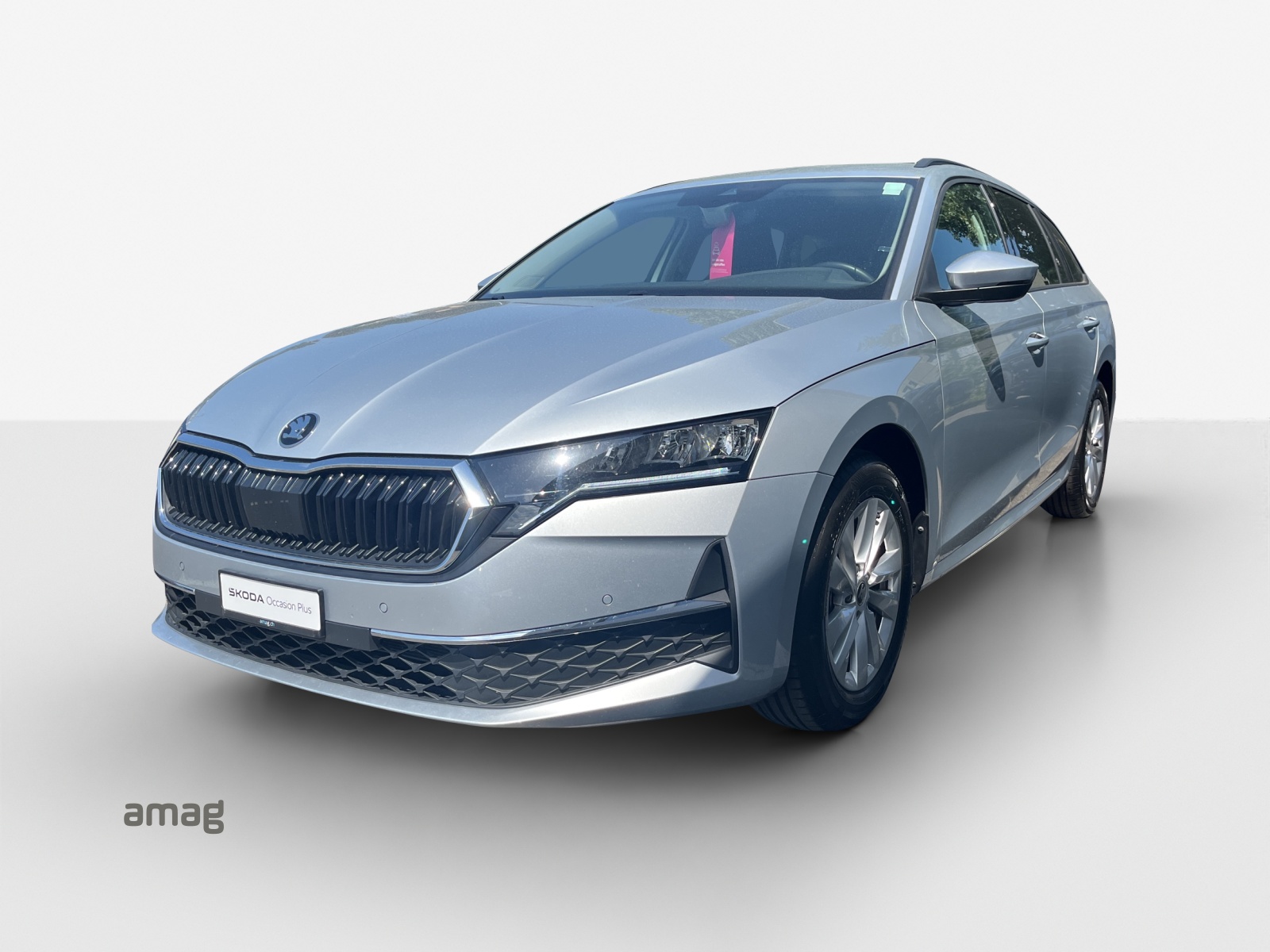 SKODA Octavia Combi 1.5 TSI mHEV DSG Dynamic