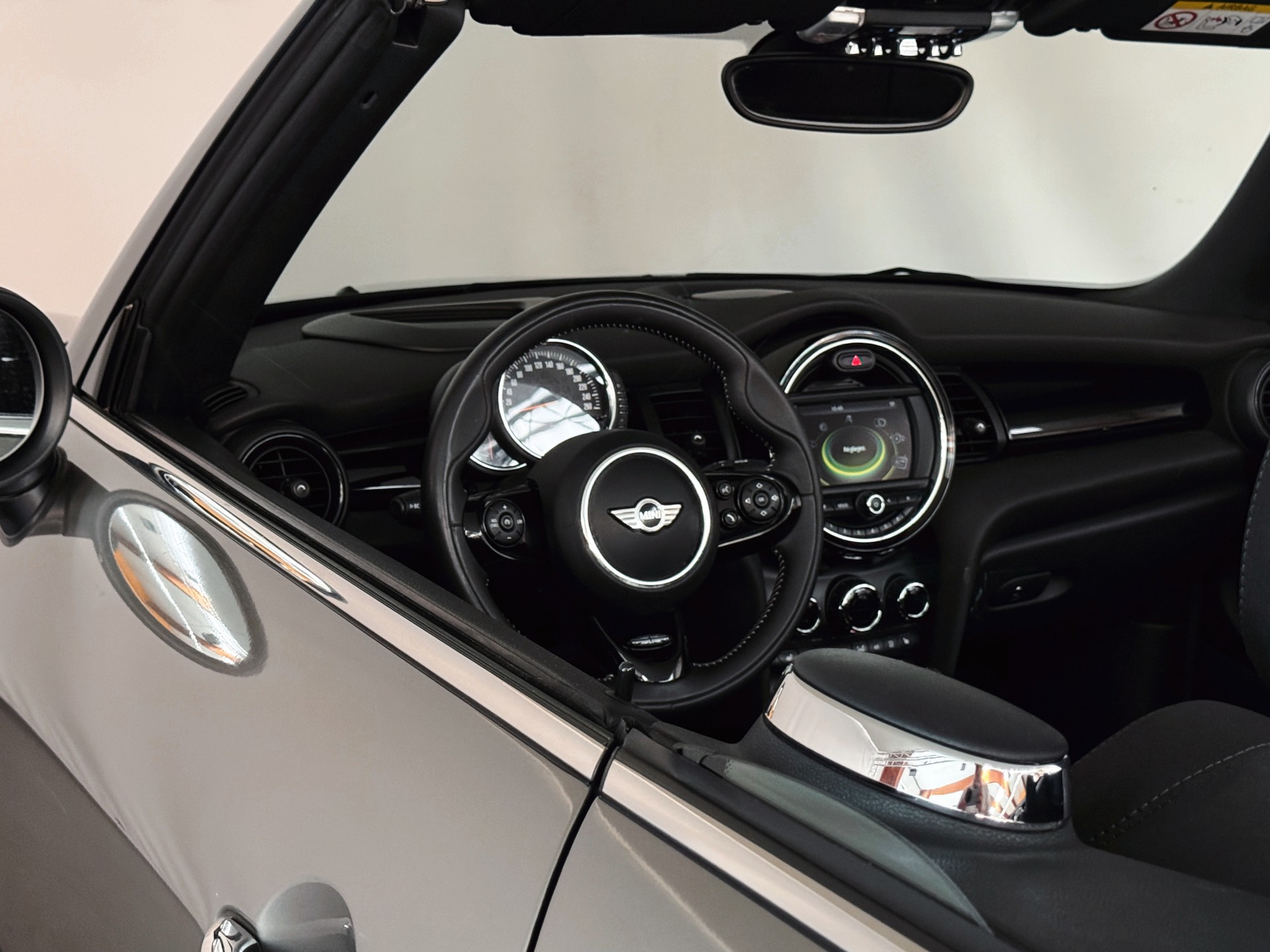 MINI Cooper S Cabriolet Steptronic-image-12