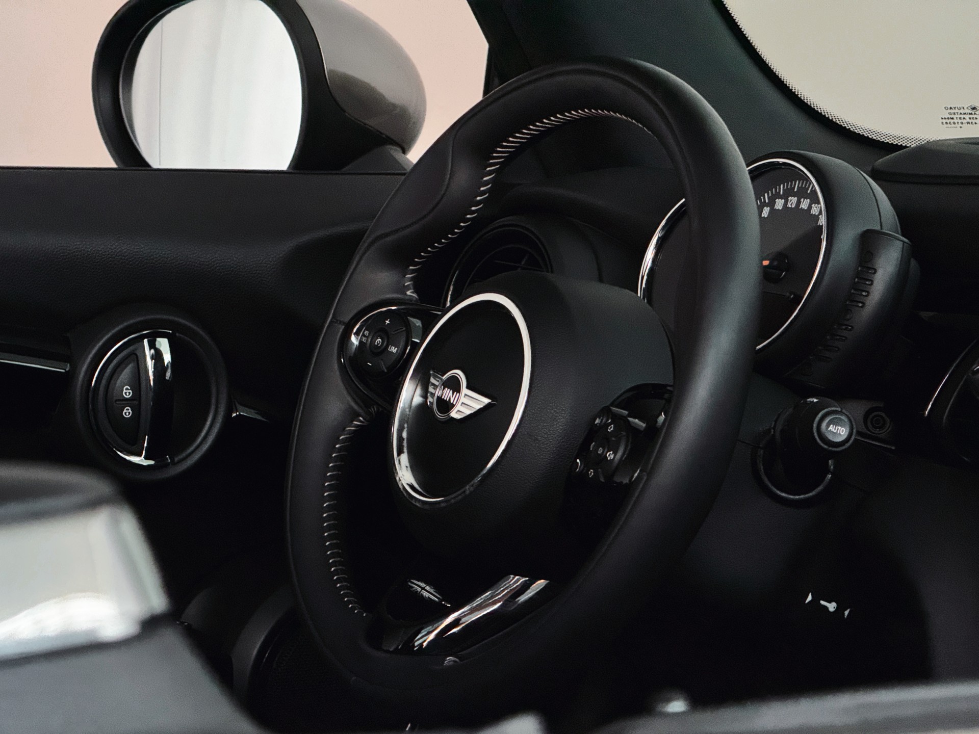 MINI Cooper S Cabriolet Steptronic-image-26