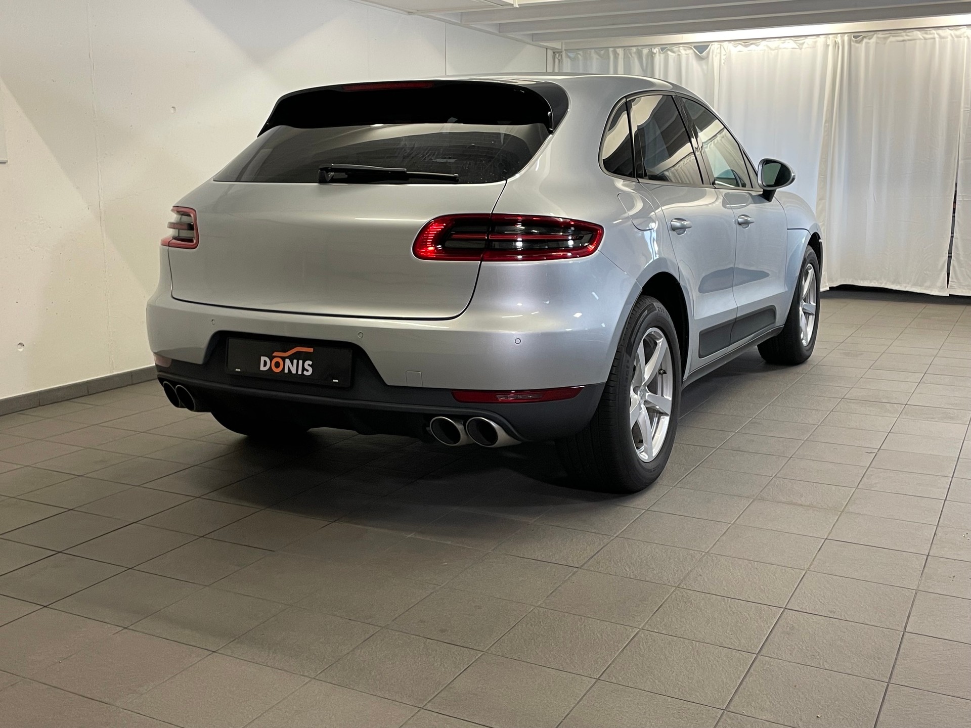 PORSCHE Macan S Diesel PDK-image-2