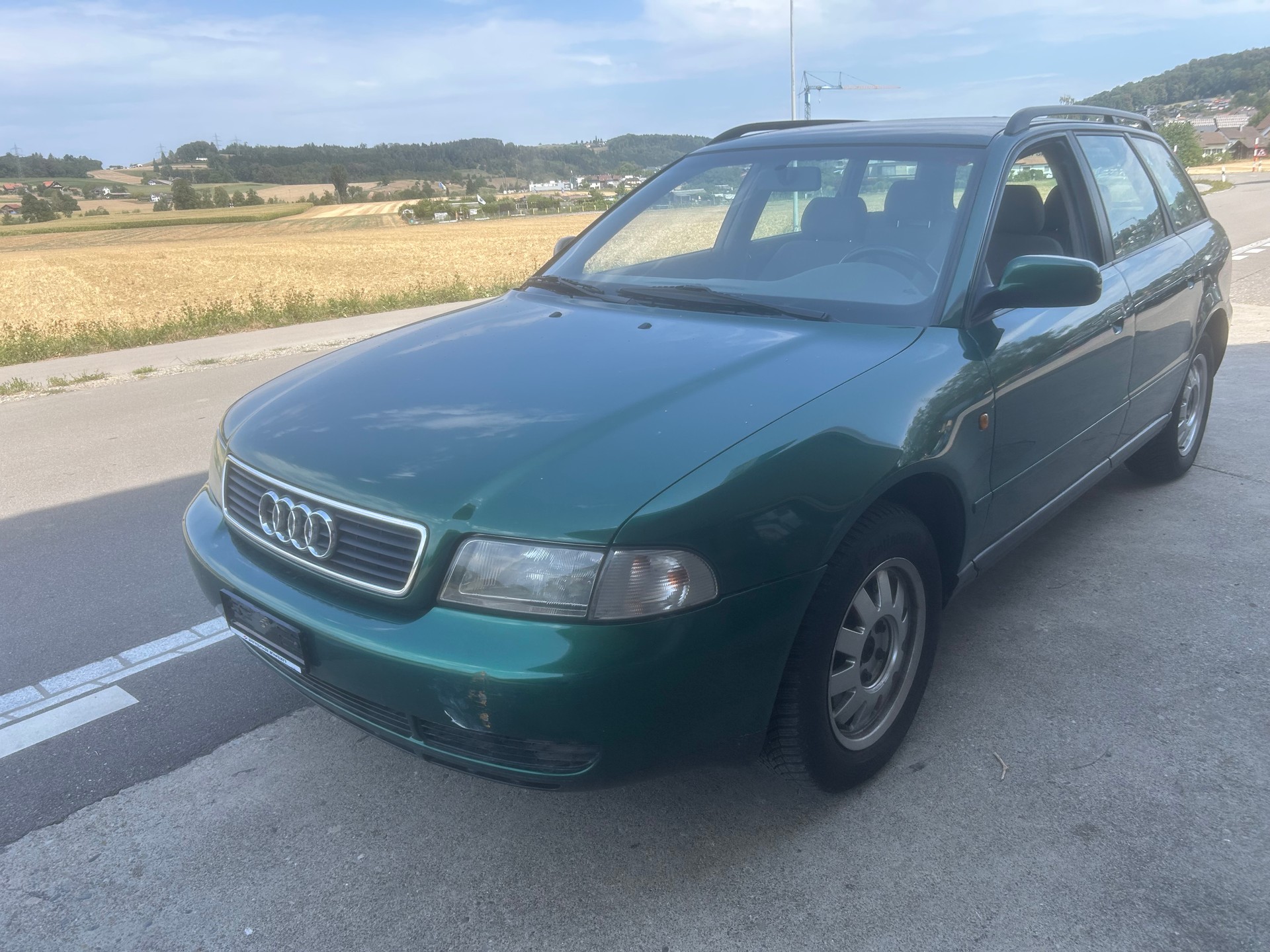 AUDI A4 Avant 2.4 Advance