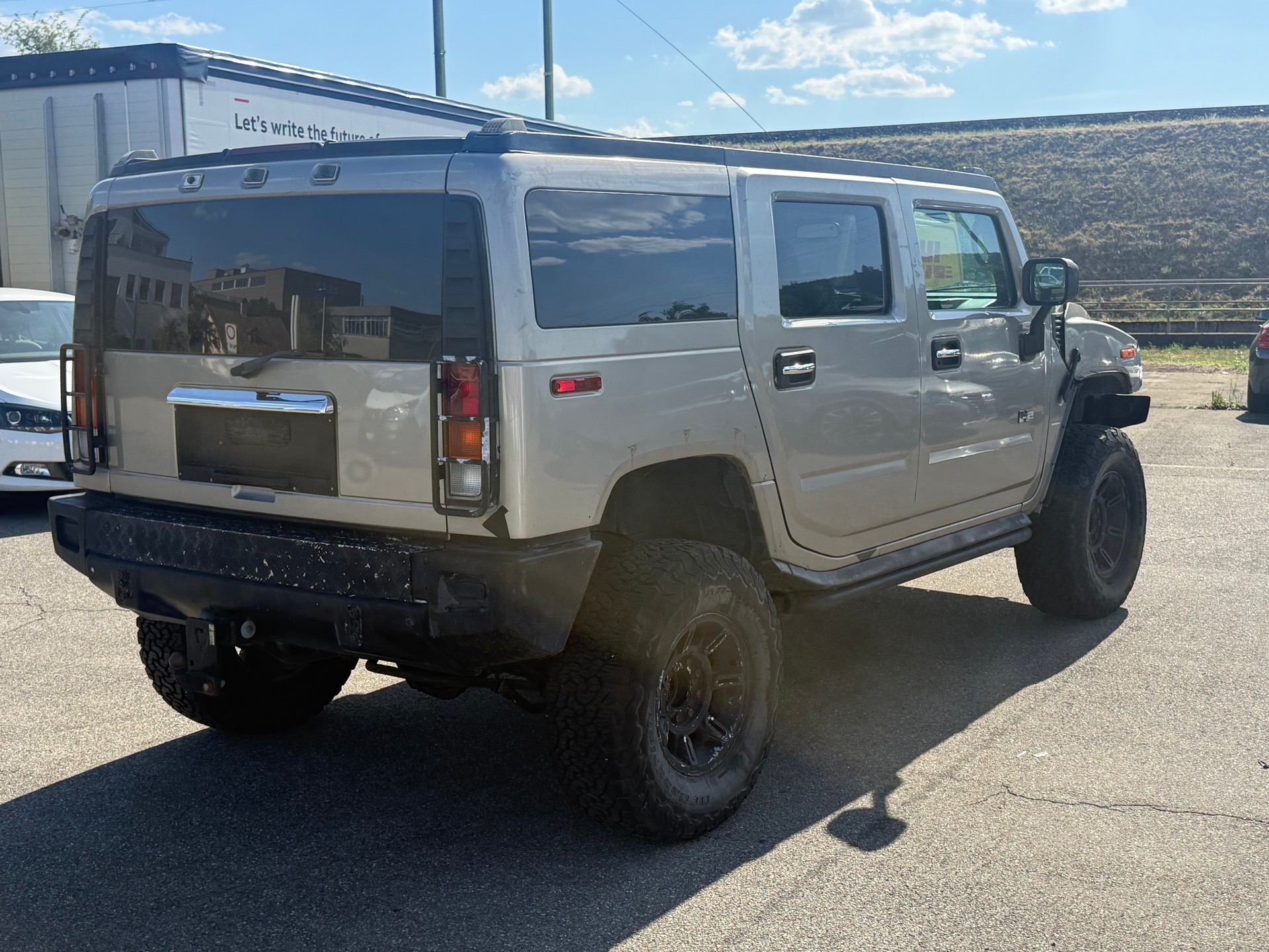 HUMMER H2-image-5