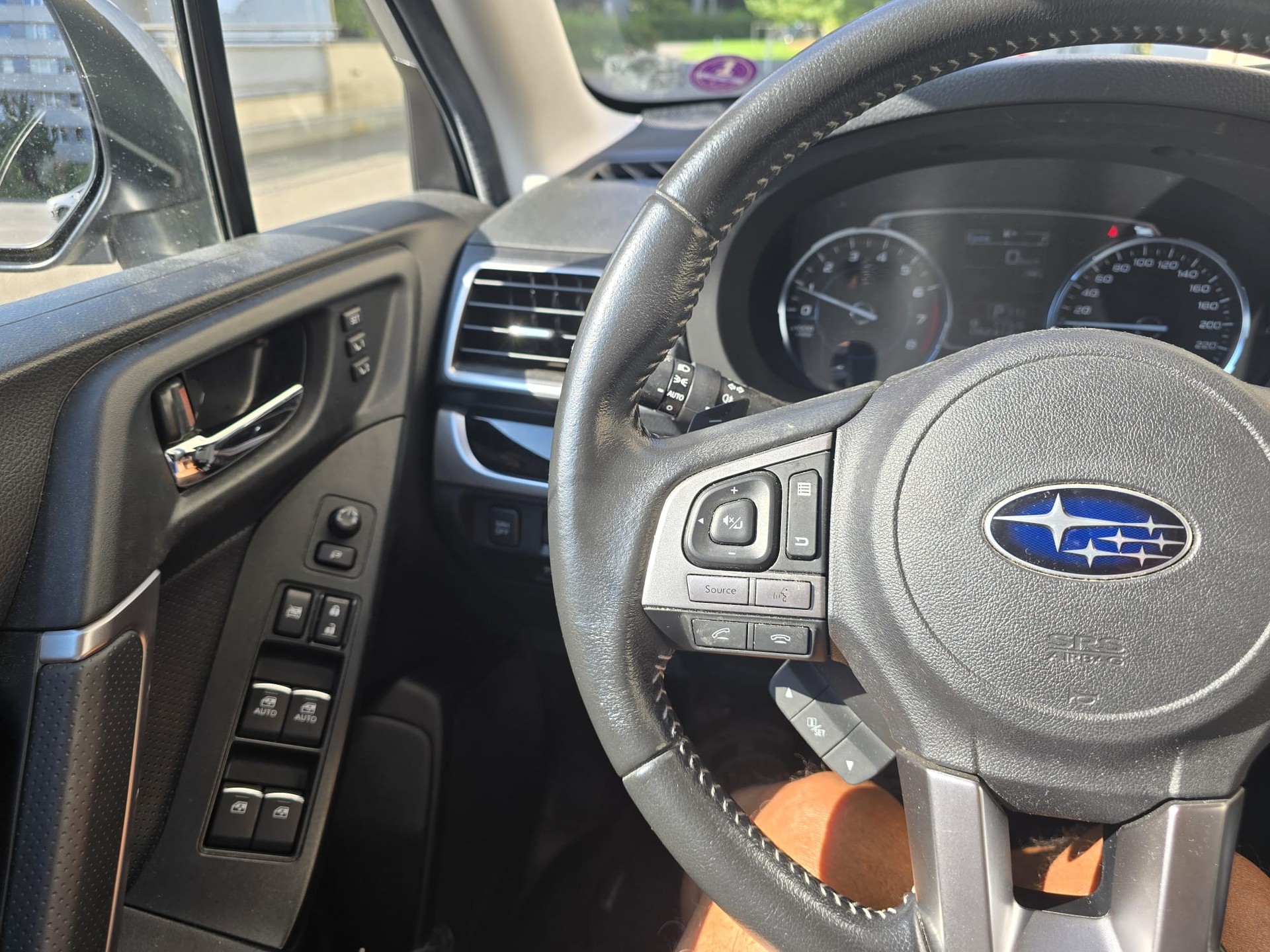 SUBARU 2.0 Executive-image-5