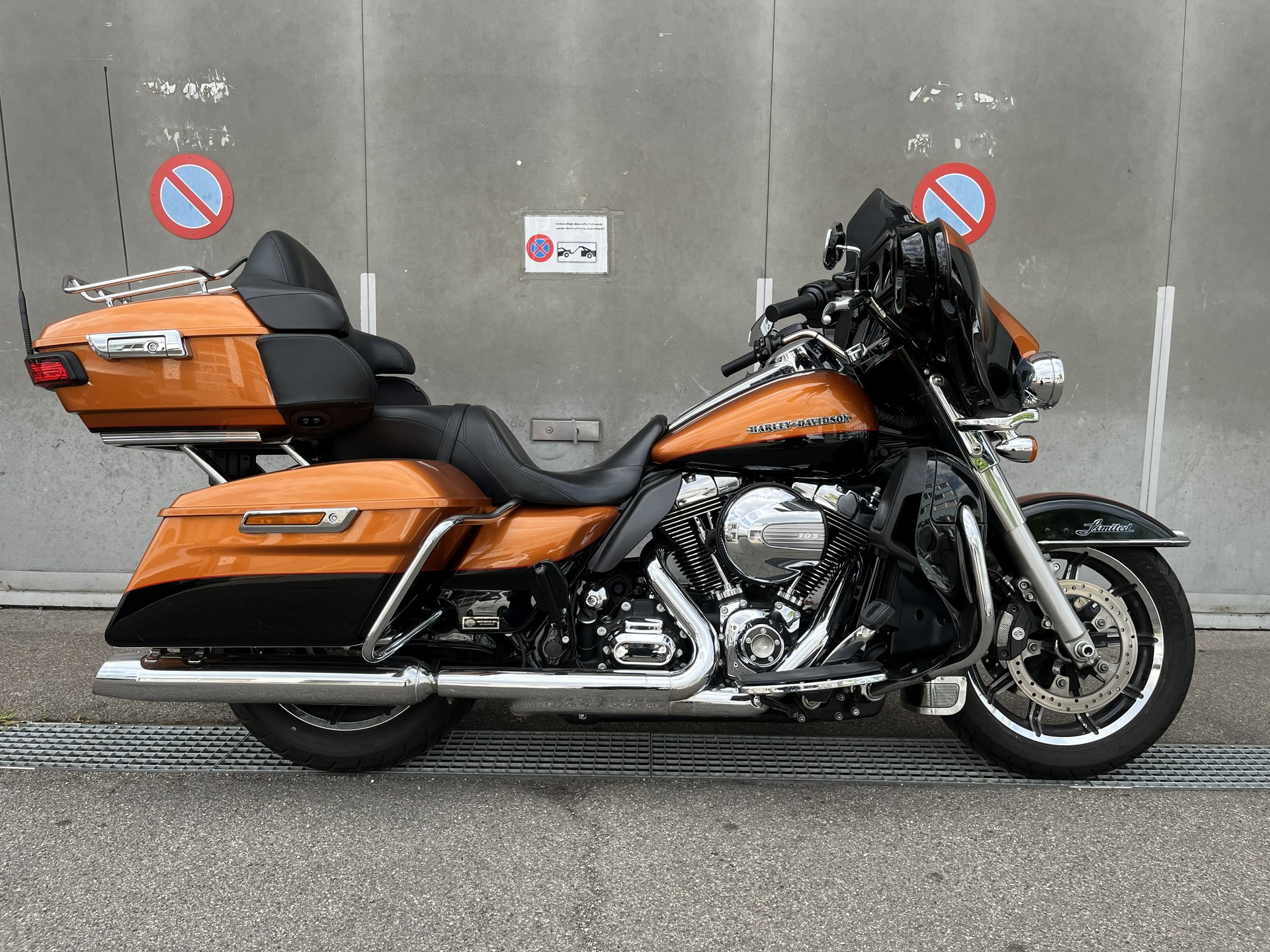 HARLEY-DAVIDSON FLHTK Electra Glide Ultra Limited Low-image-0
