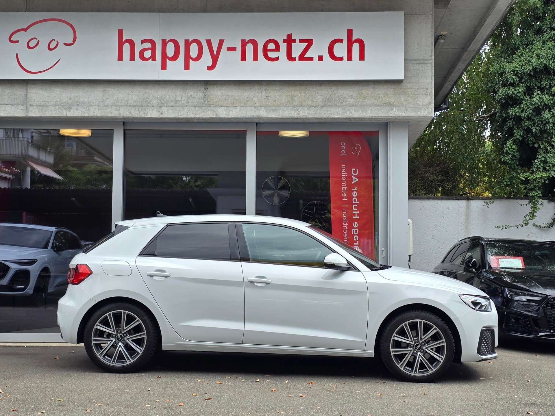 AUDI A1 Sportback 30 TFSI Attraction S-tronic-showroom-element-1