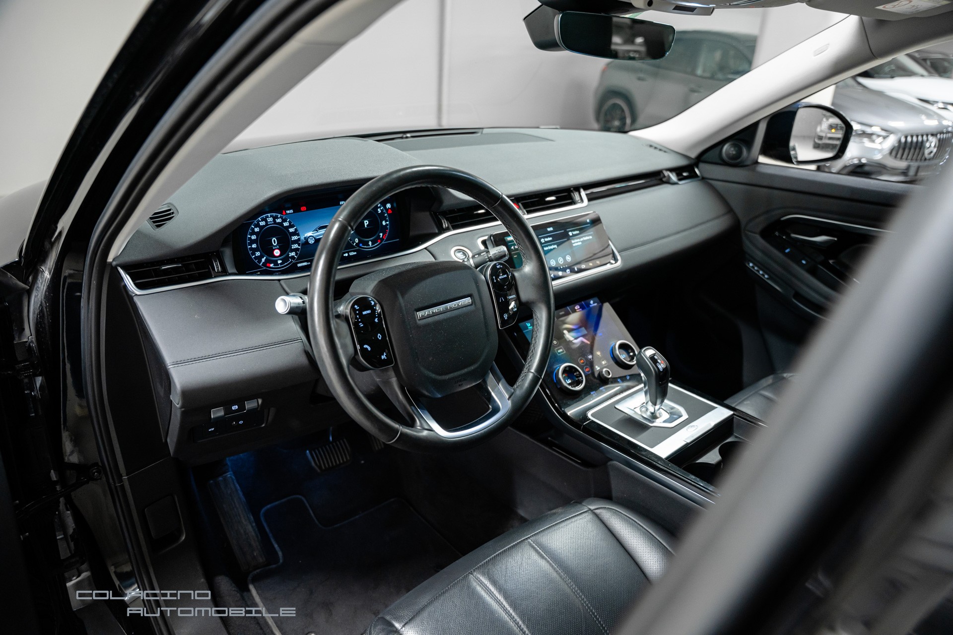 LAND ROVER Range Rover Evoque R-Dynamic P 200 HSE AT9-image-11
