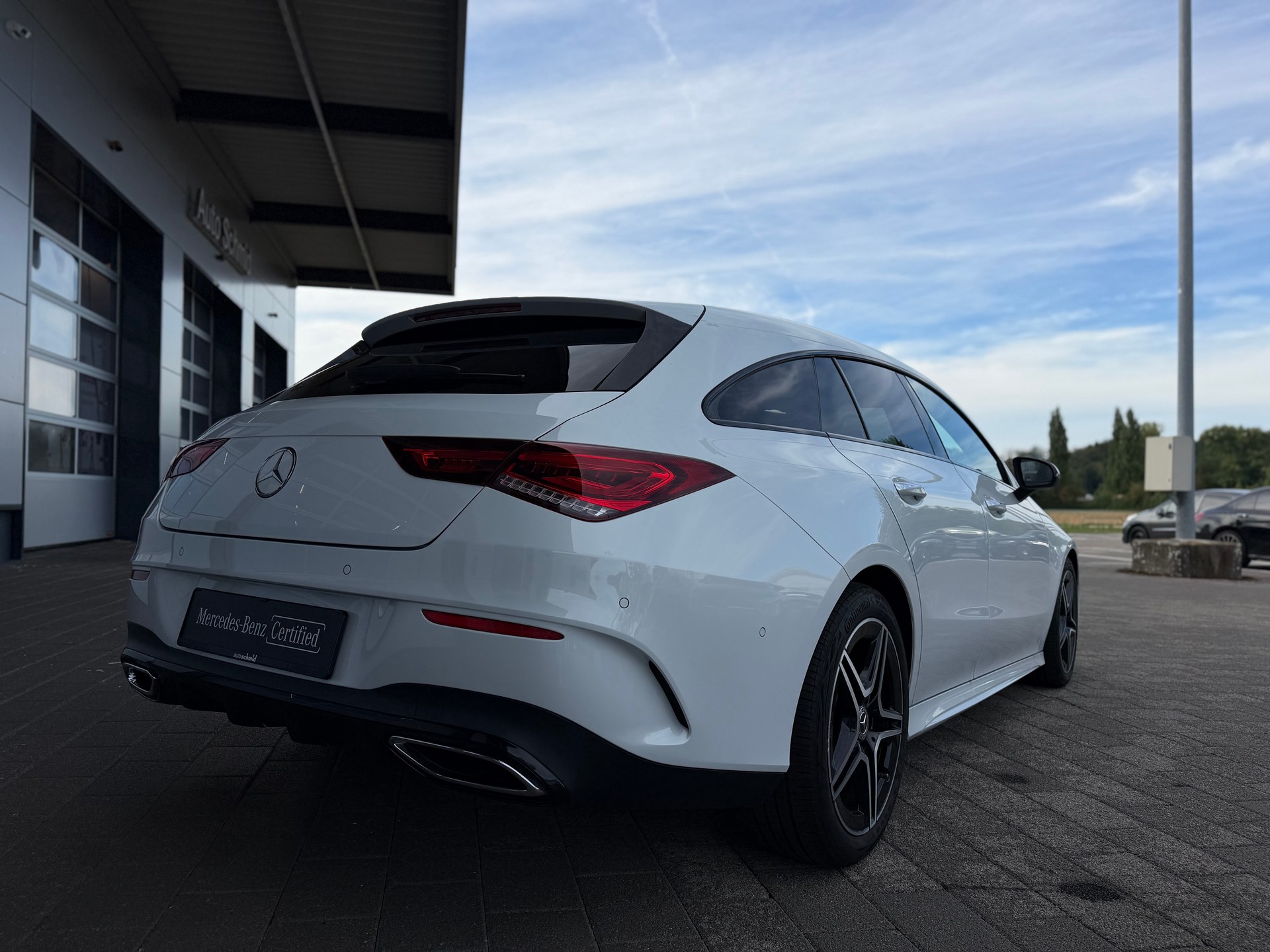 MERCEDES-BENZ CLA Shooting Brake 250 4Matic 7G-DCT AMG Line-showroom-element-1