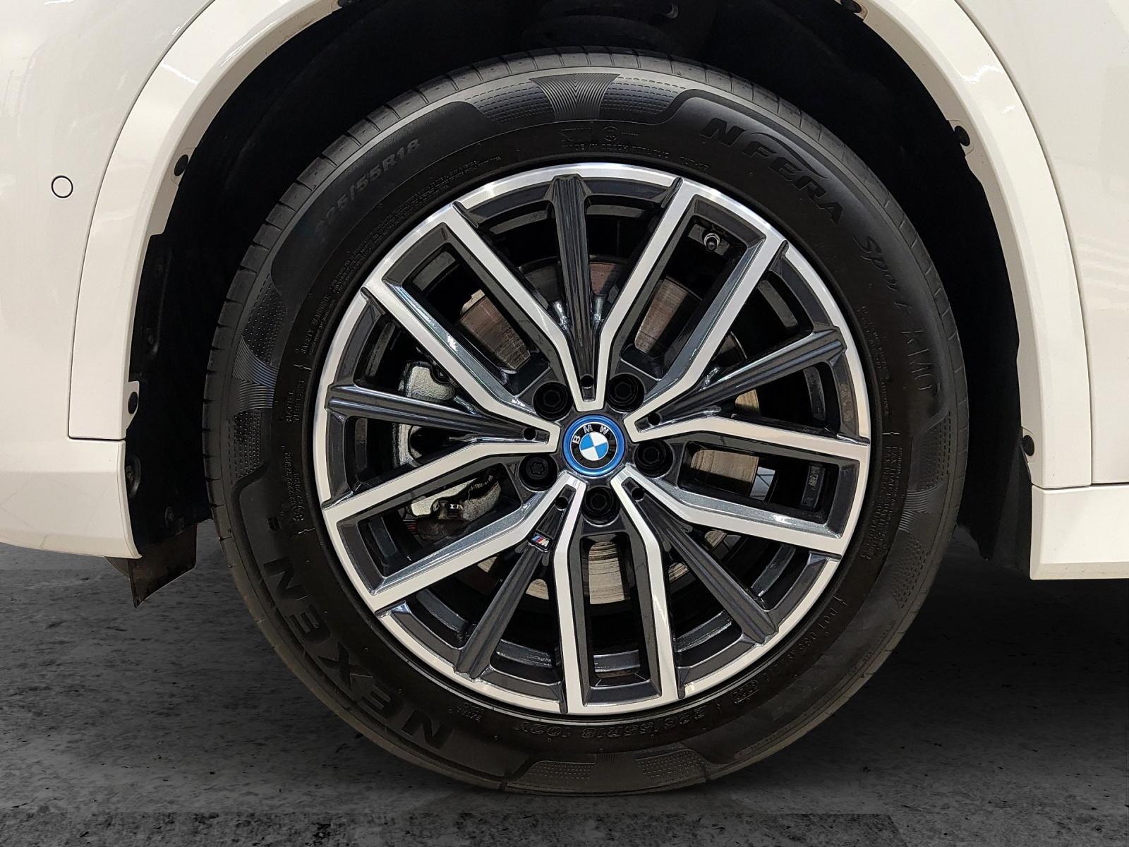 BMW X1 30e xDrive M Sport-image-8