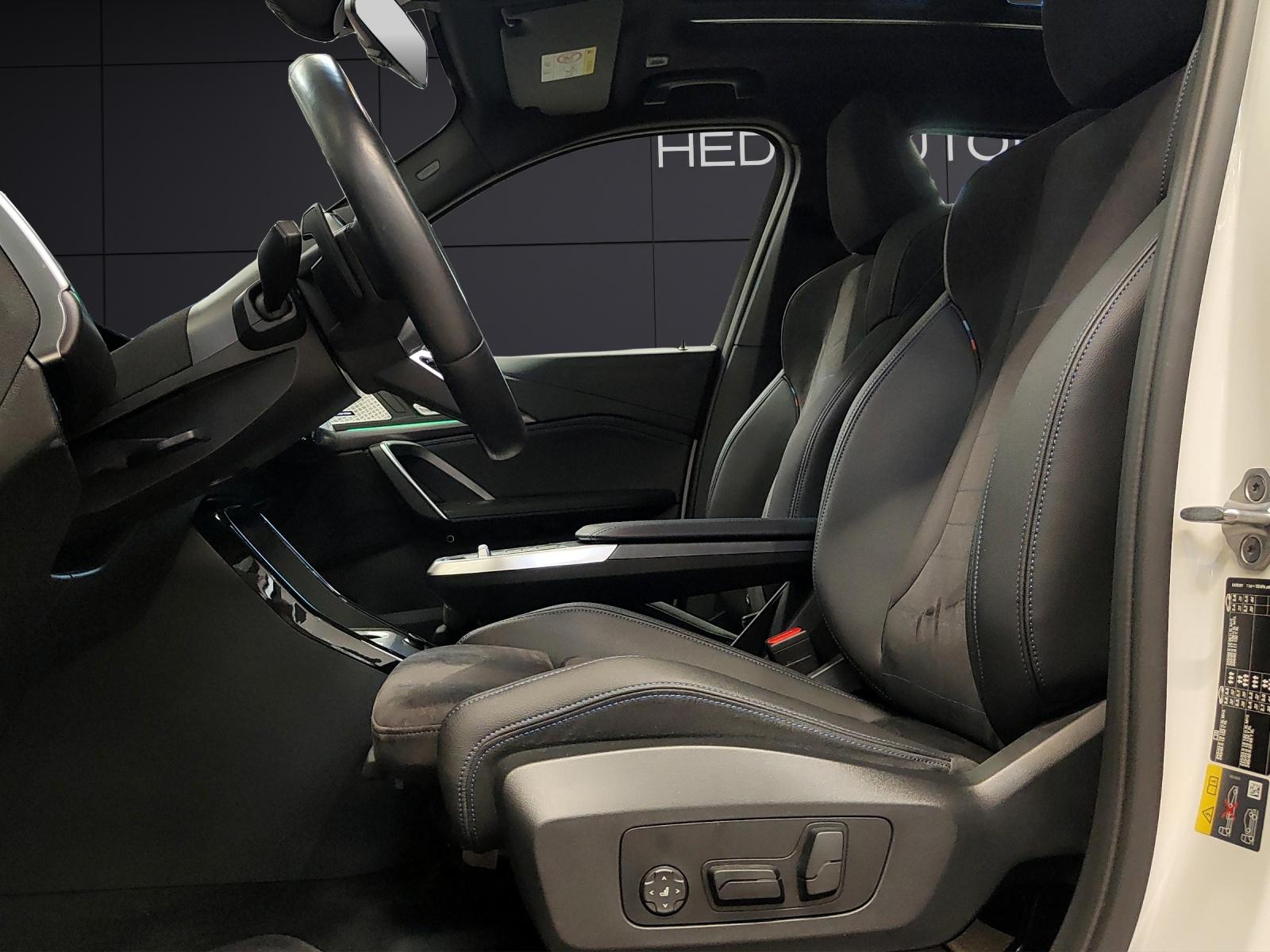 BMW X1 30e xDrive M Sport-image-9