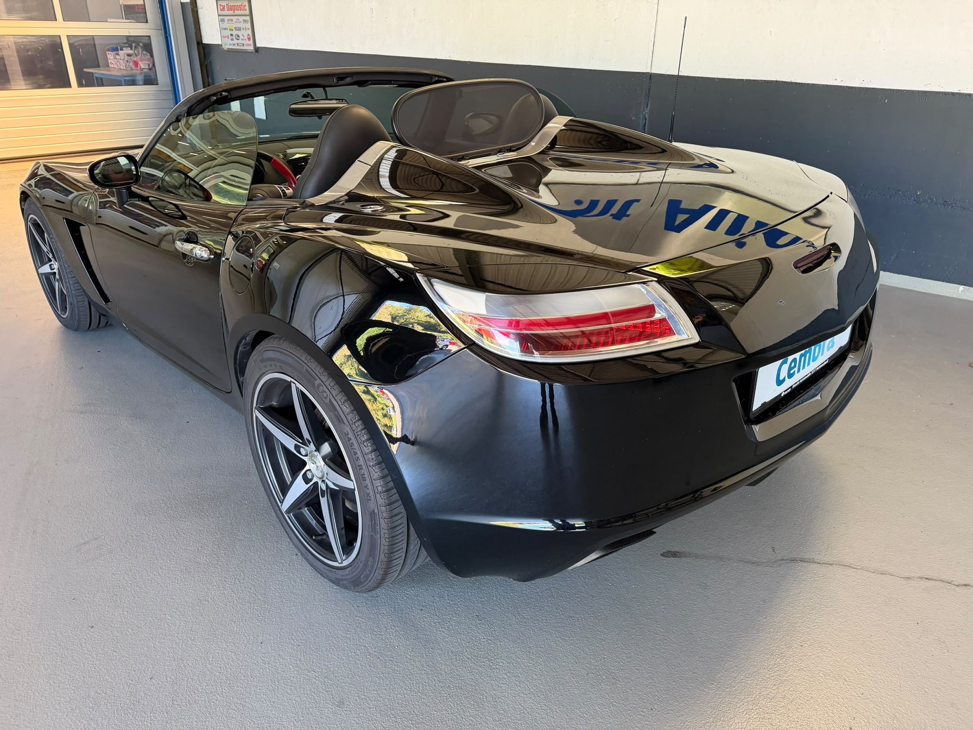 OPEL GT 2.0 Turbo-image-4