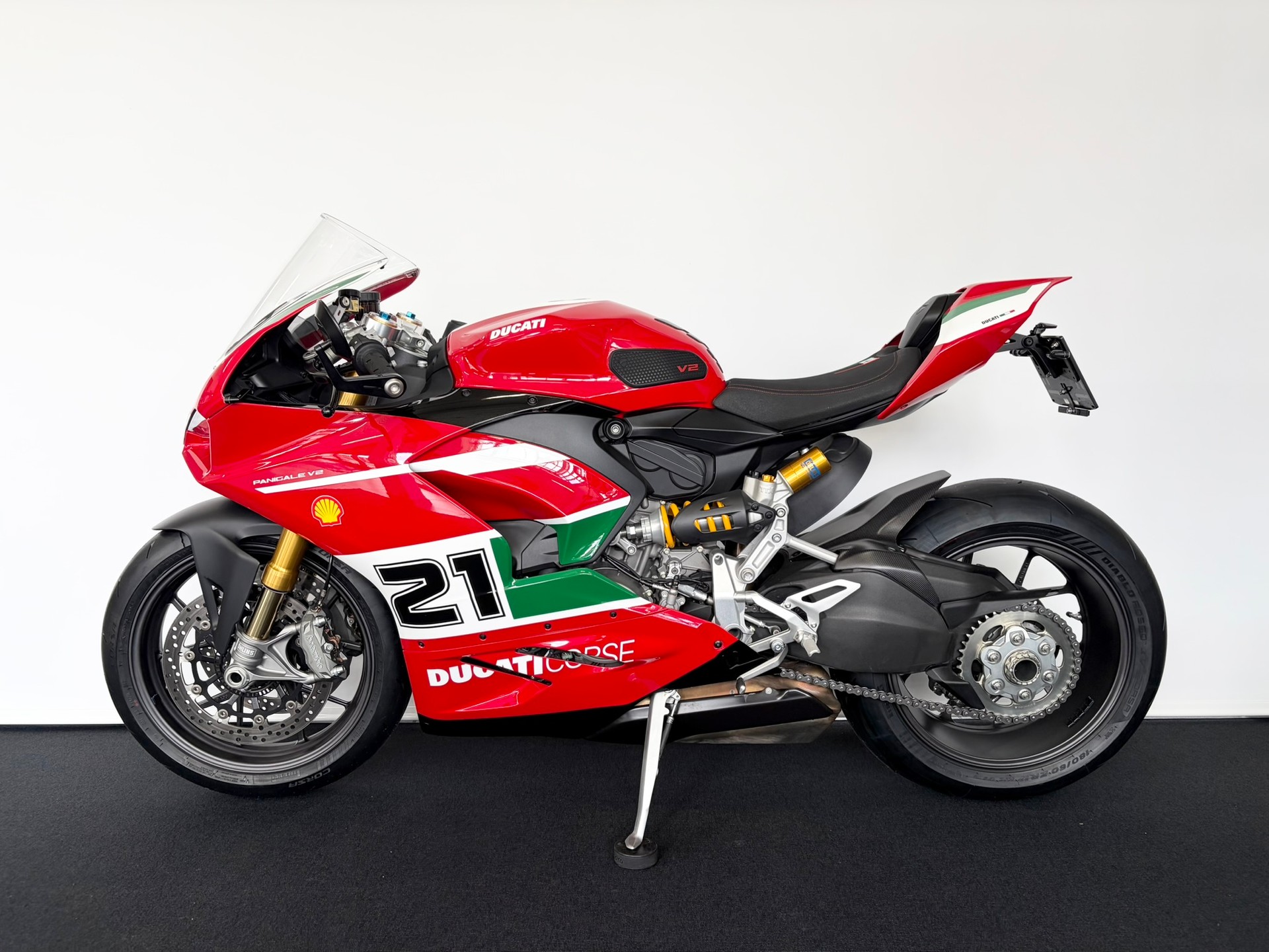 DUCATI Panigale V2 Bayliss1st Champion 2oth Anniversary-image-1
