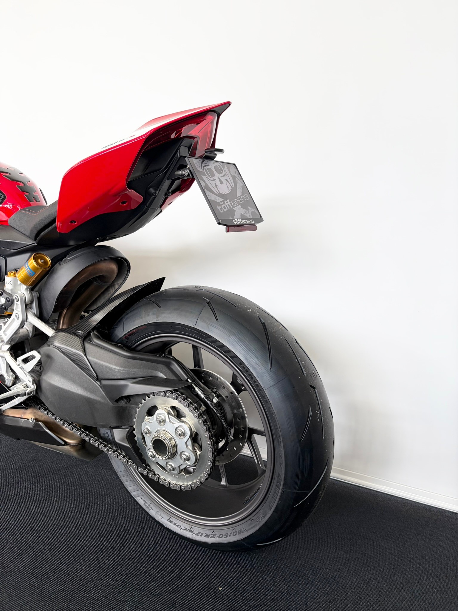 DUCATI Panigale V2 Bayliss1st Champion 2oth Anniversary-image-3