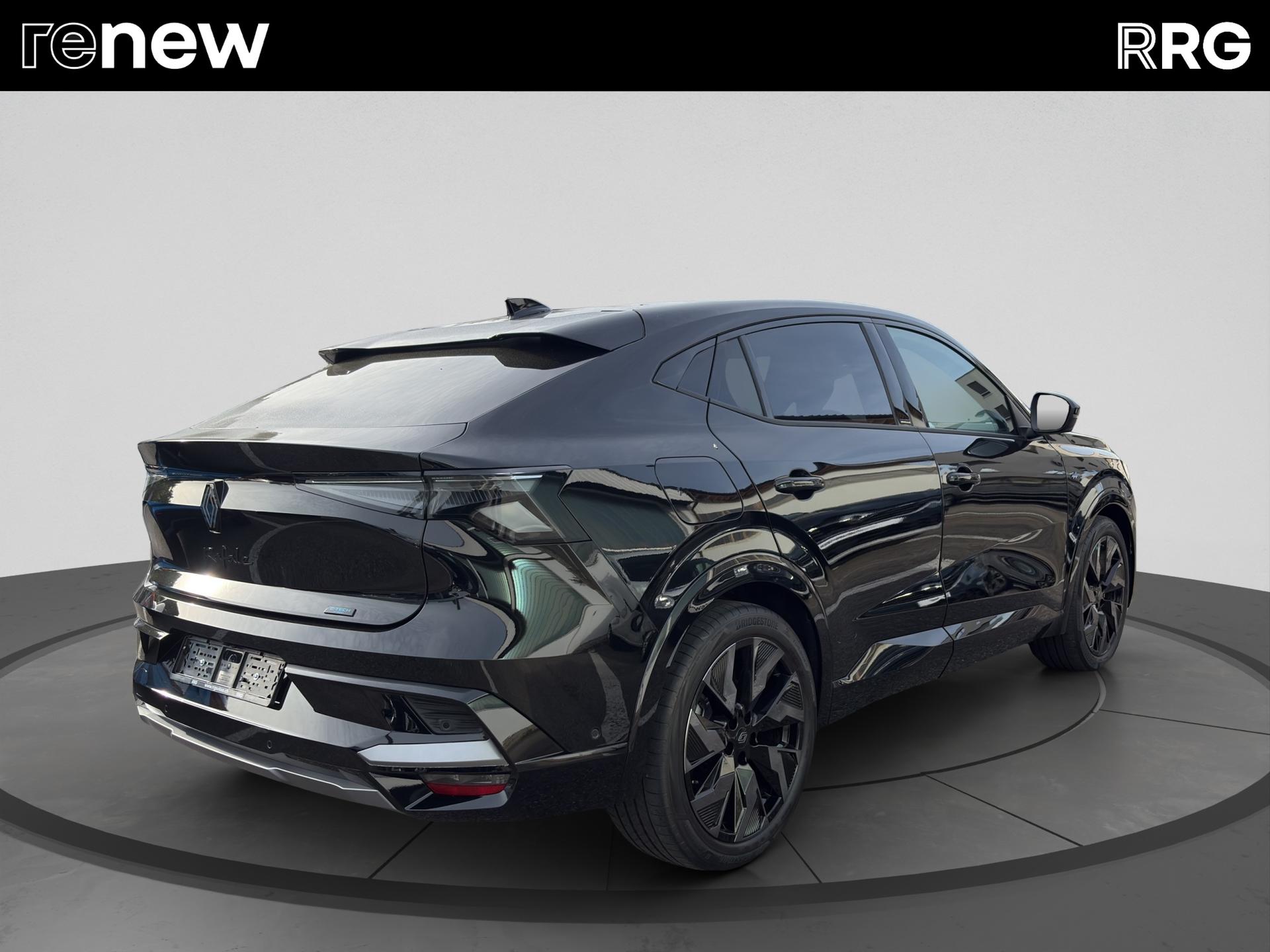 RENAULT Rafale 1.2 E-Tech Hybrid 200 Esprit Alpine-showroom-element-2