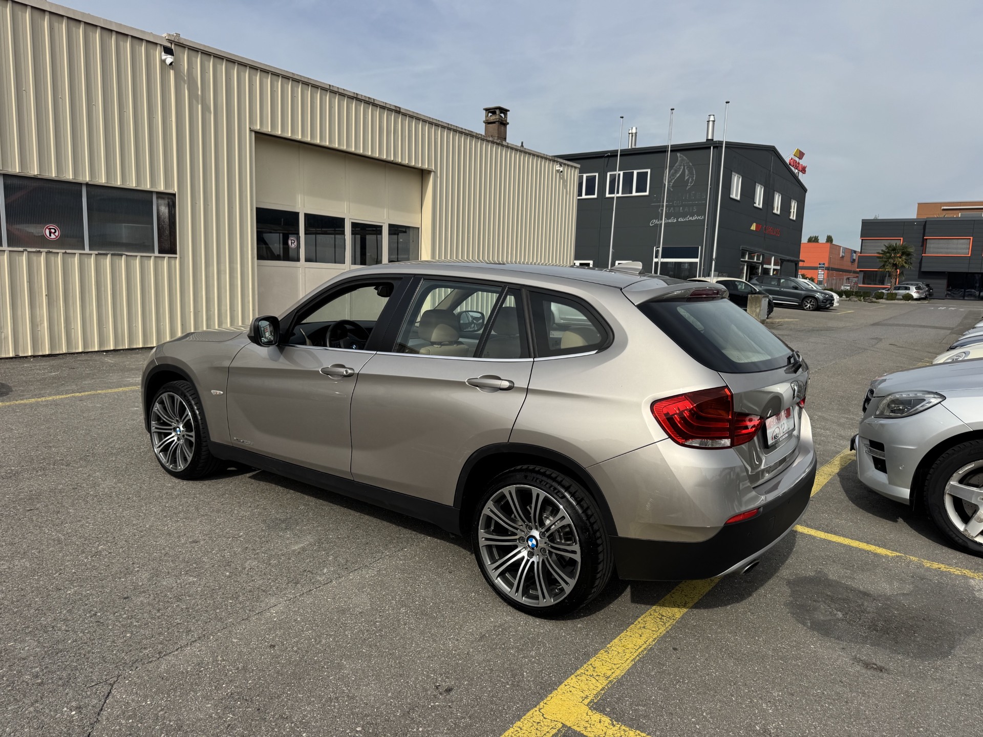 BMW X1 xDrive 23d Steptronic-image-3