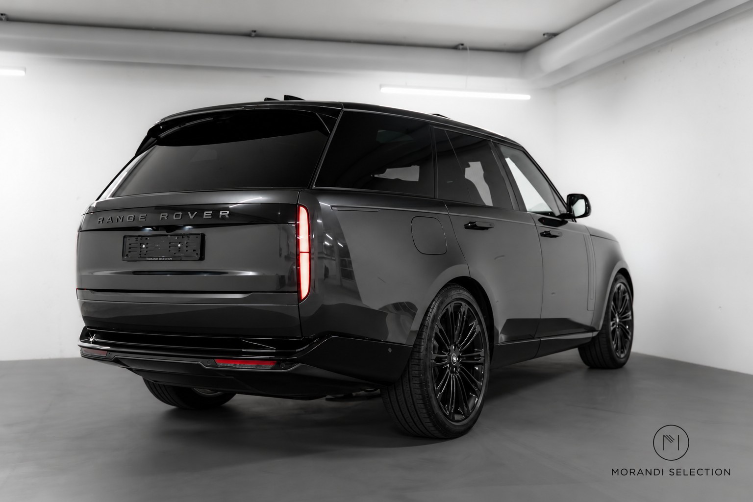LAND ROVER Range Rover 3.0 D I6 350 HSE-showroom-element-2