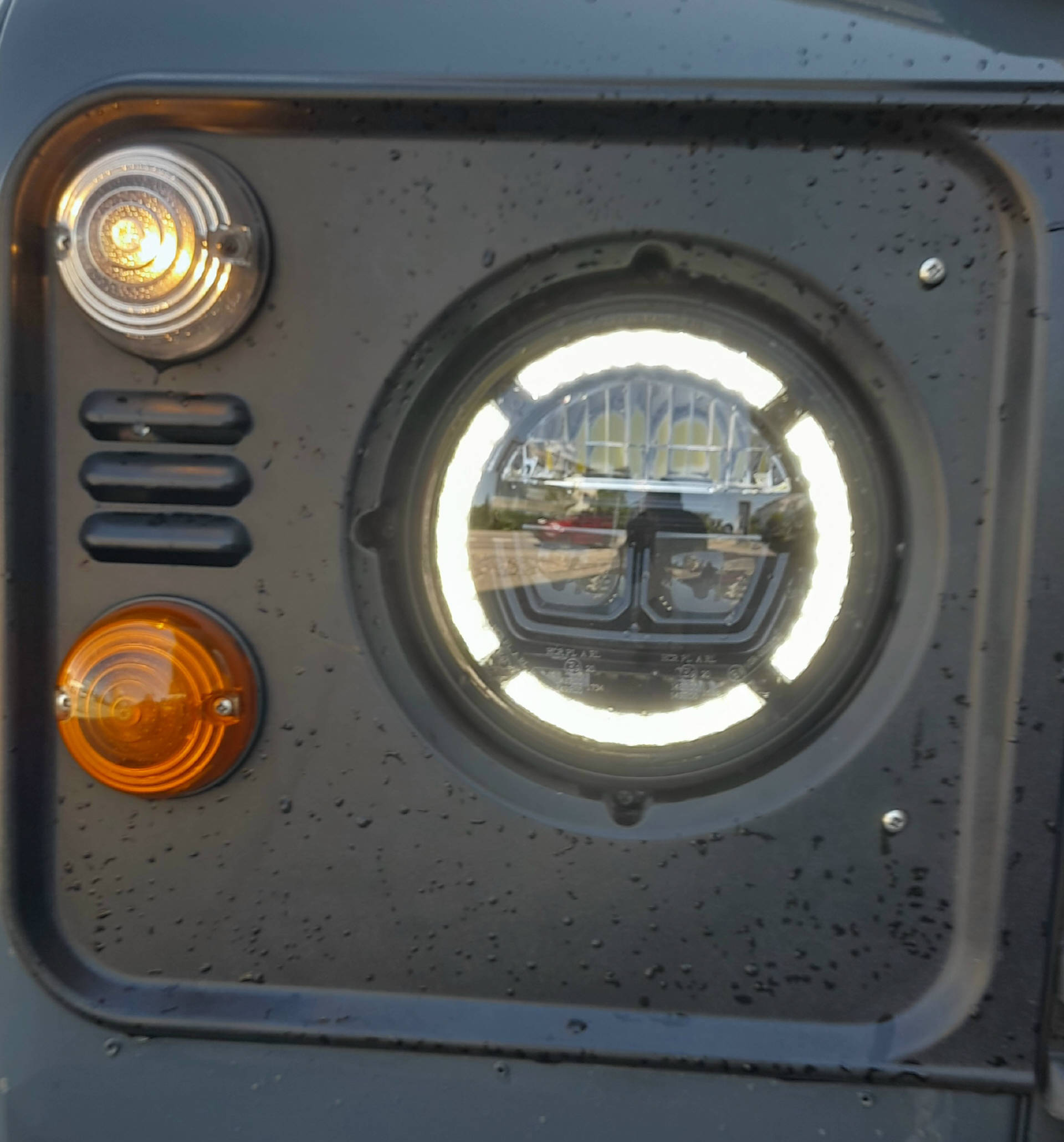 LAND ROVER Defender 130 Doppelkabine Pickup 2.4 TD4-image-10