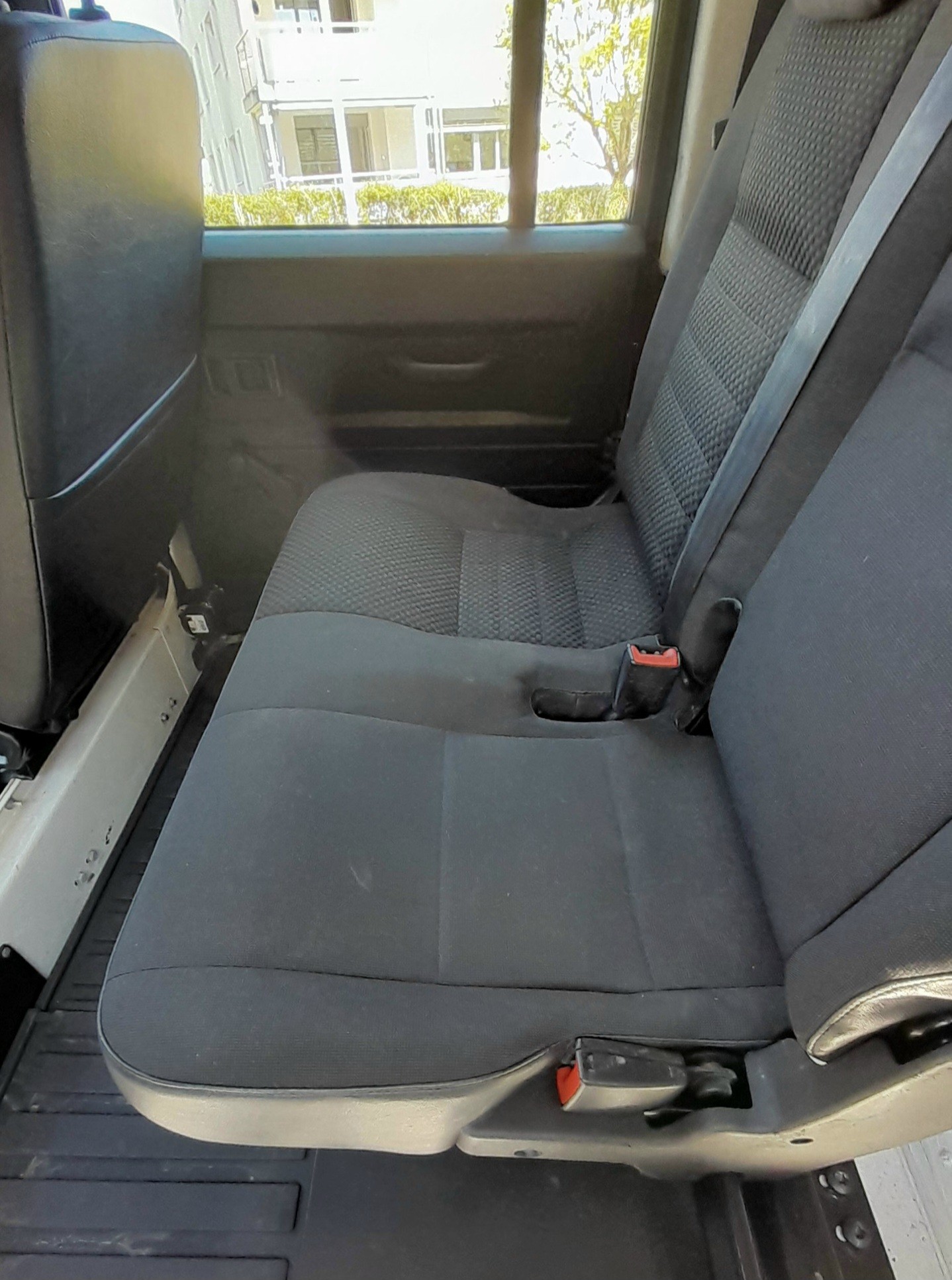 LAND ROVER Defender 130 Doppelkabine Pickup 2.4 TD4-image-6