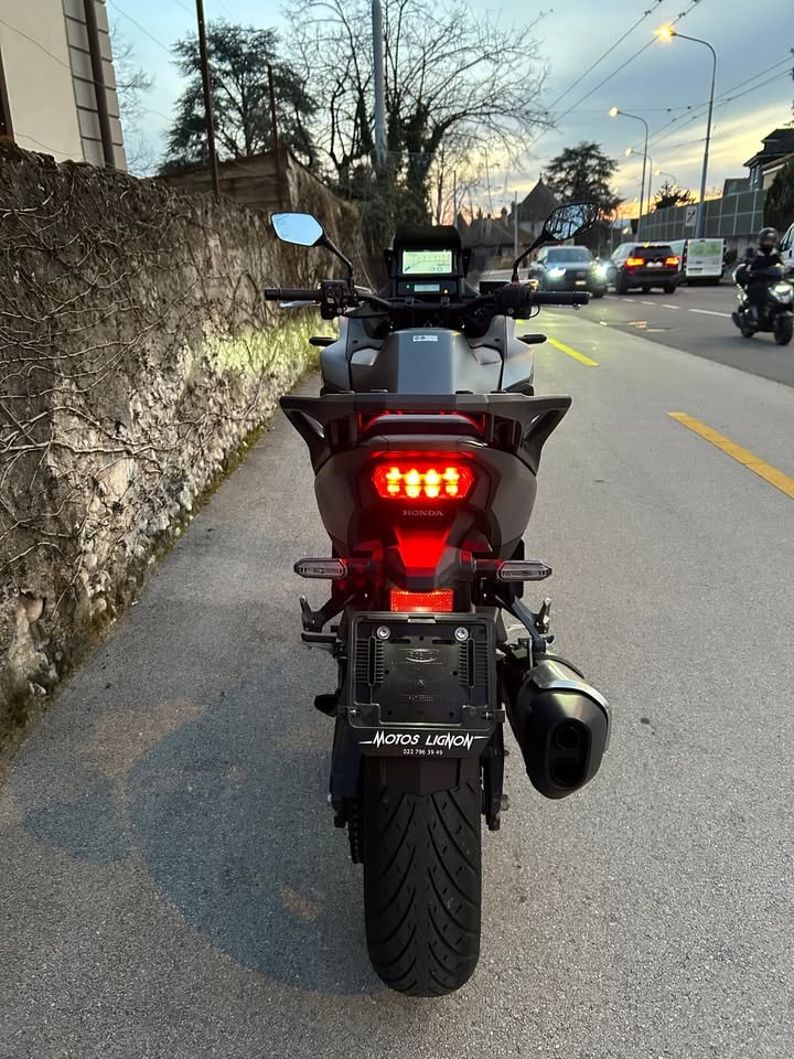 HONDA NT 1100-image-3