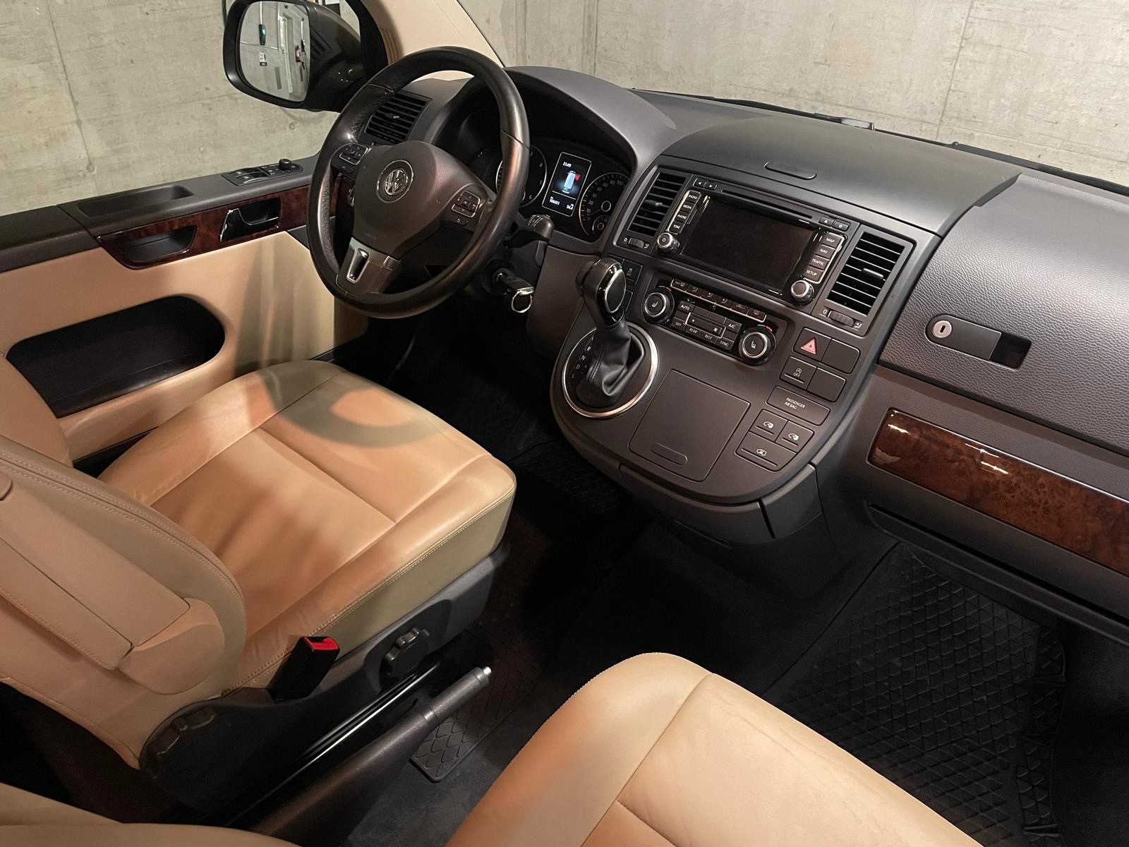 VW T5 Multivan 2.0 Bi-TDI 4 Motion CR Highline Premium DSG-image-8