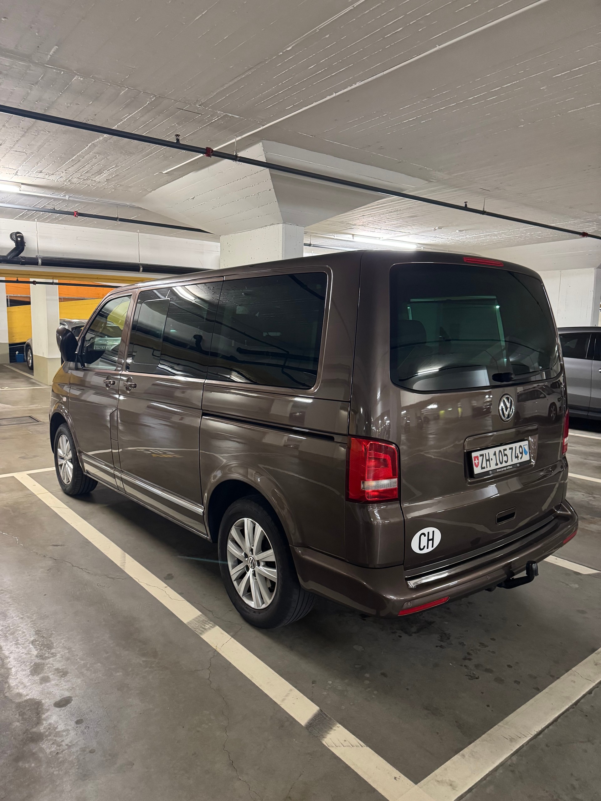 VW T5 Multivan 2.0 Bi-TDI 4 Motion CR Highline Premium DSG-image-6