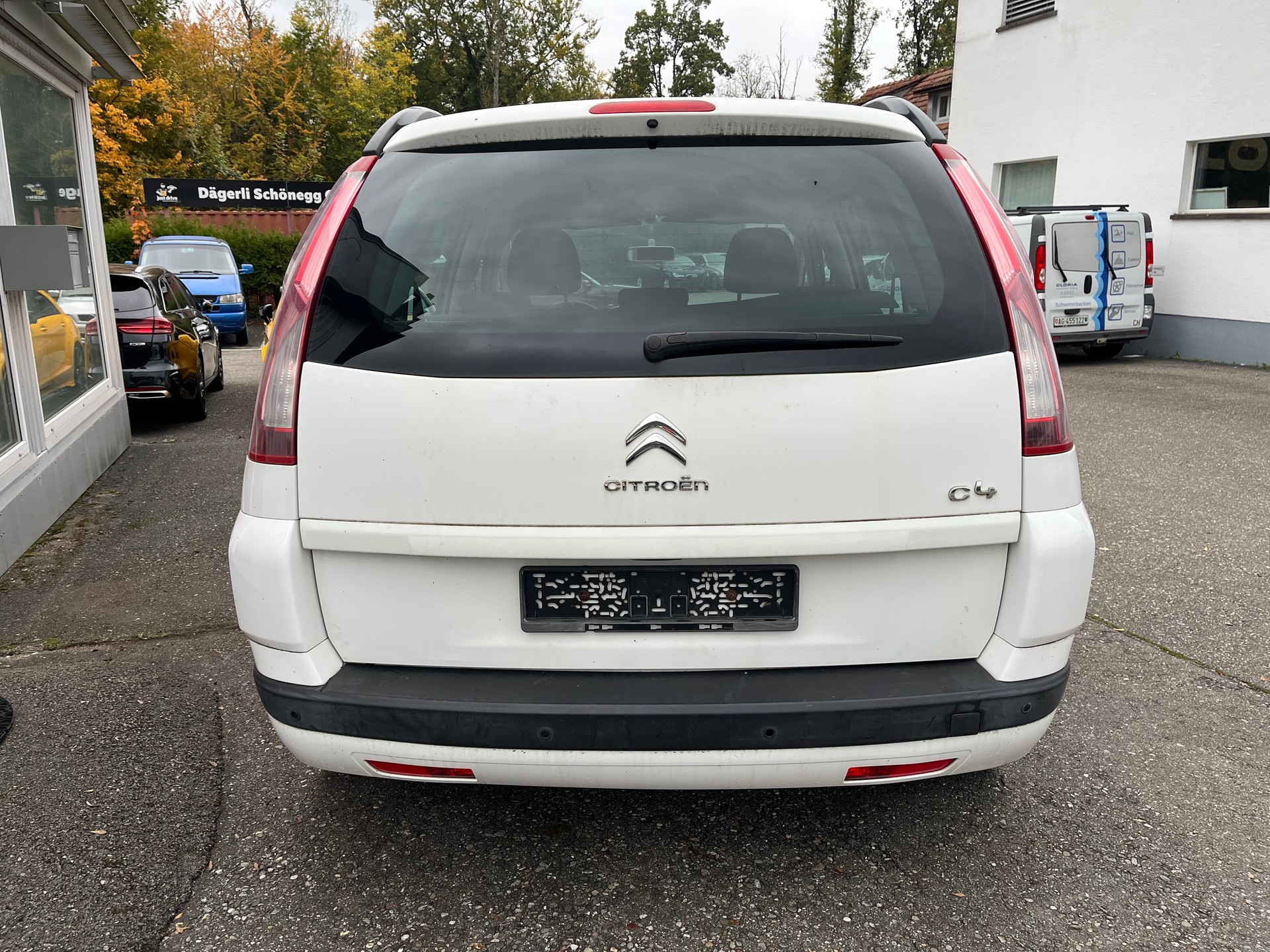CITROEN Grand C4 Picasso 1.6 HDI 16V Attraction-image-5