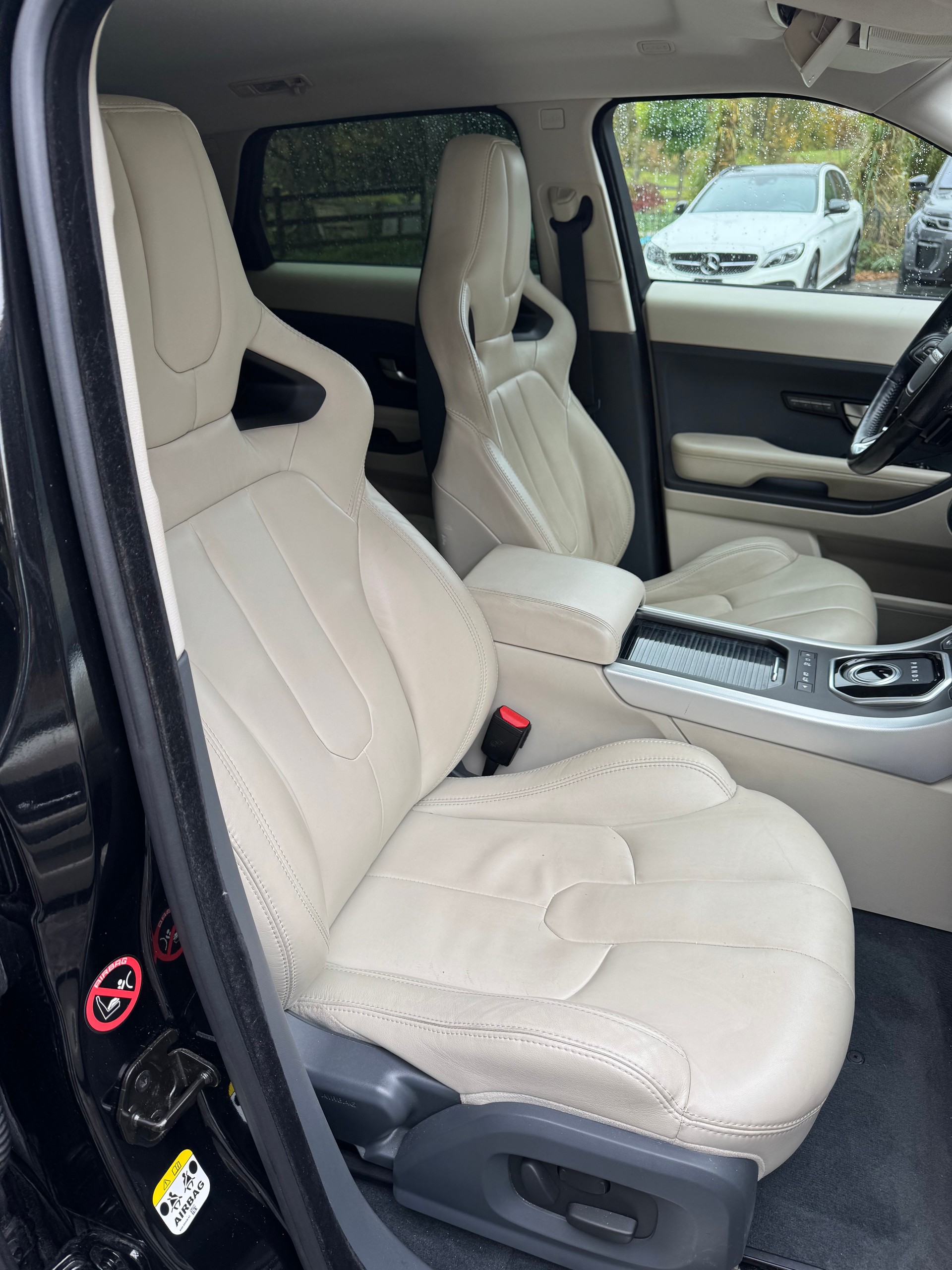 LAND ROVER Range Rover Evoque 2.0 Si4 Dynamic AT9-image-5