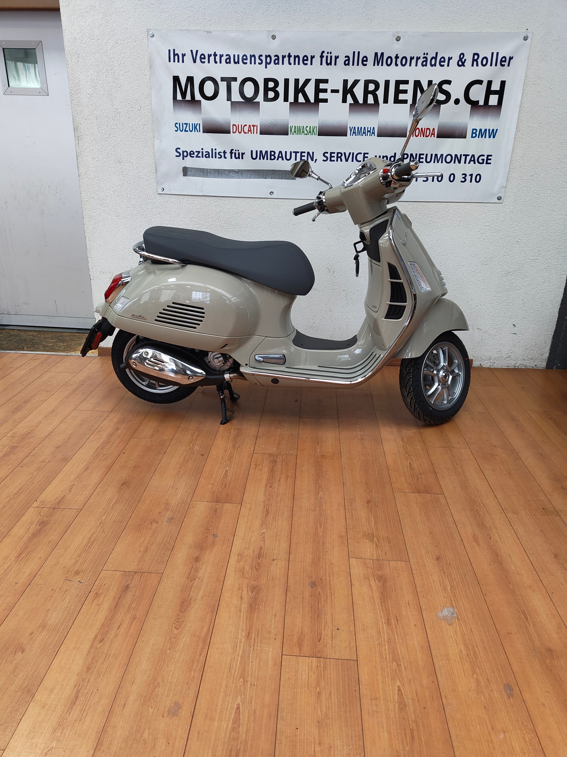 PIAGGIO Vespa GTS 310 RST E5+-image-1